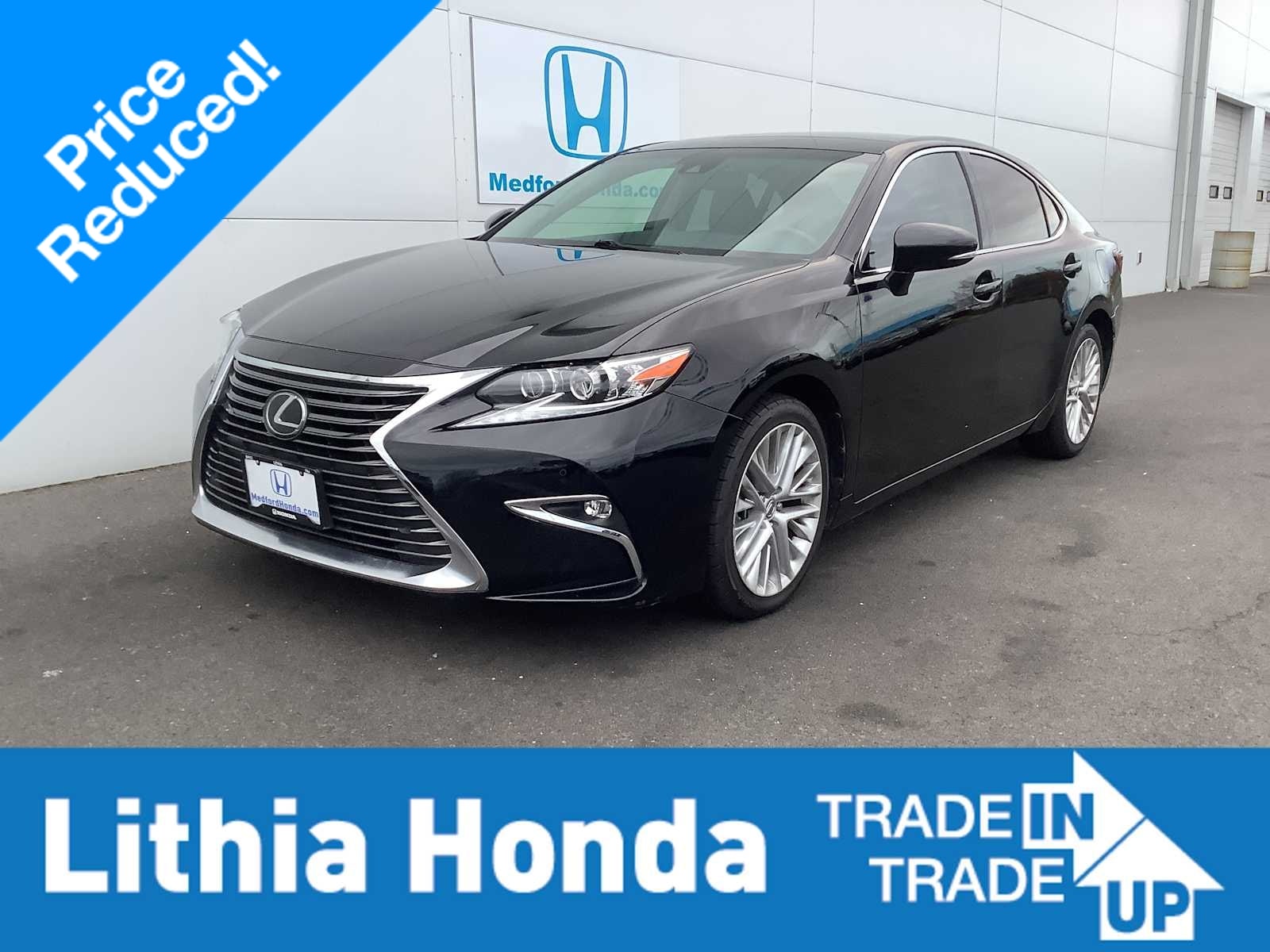 Thumbnail: 2016 Lexus ES - 1