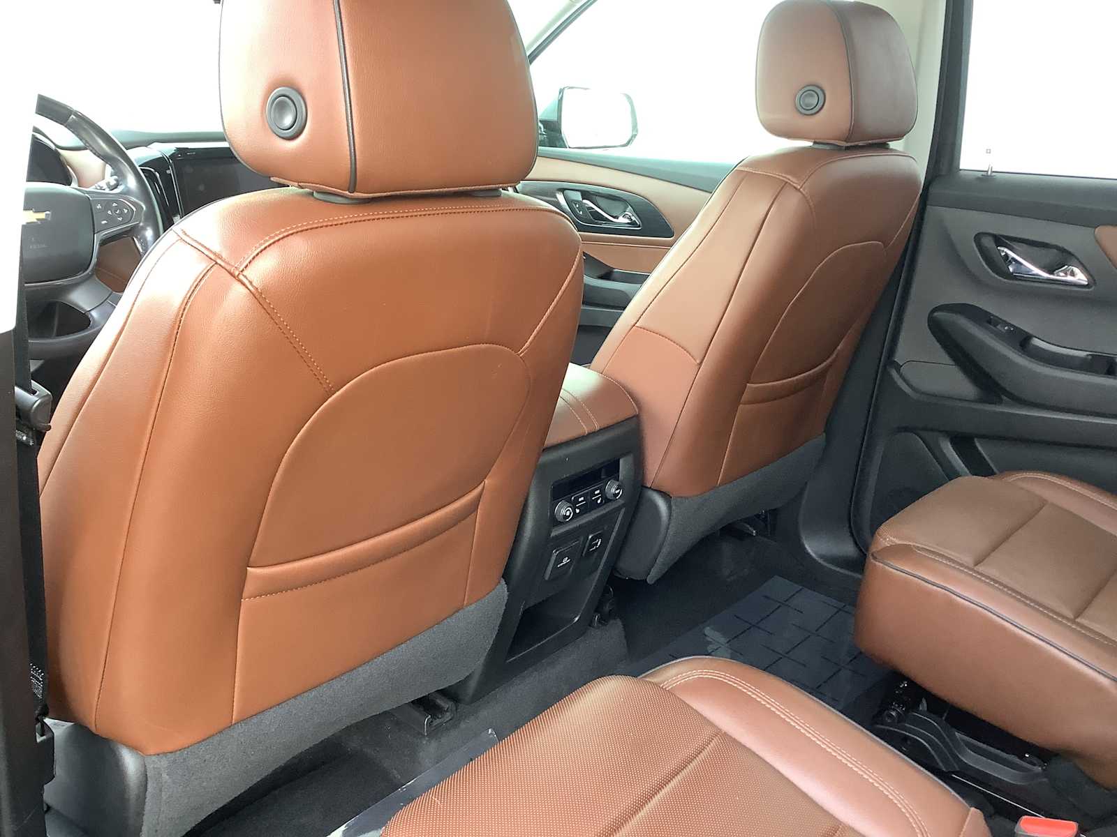 Thumbnail: 2018 Chevrolet Traverse - 12