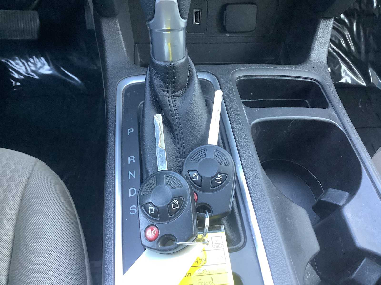 Thumbnail: 2017 Ford Escape - 19