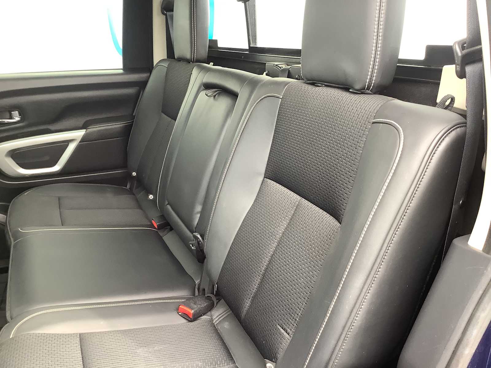 2018 Nissan Titan XD Pro-4X - Photo 13