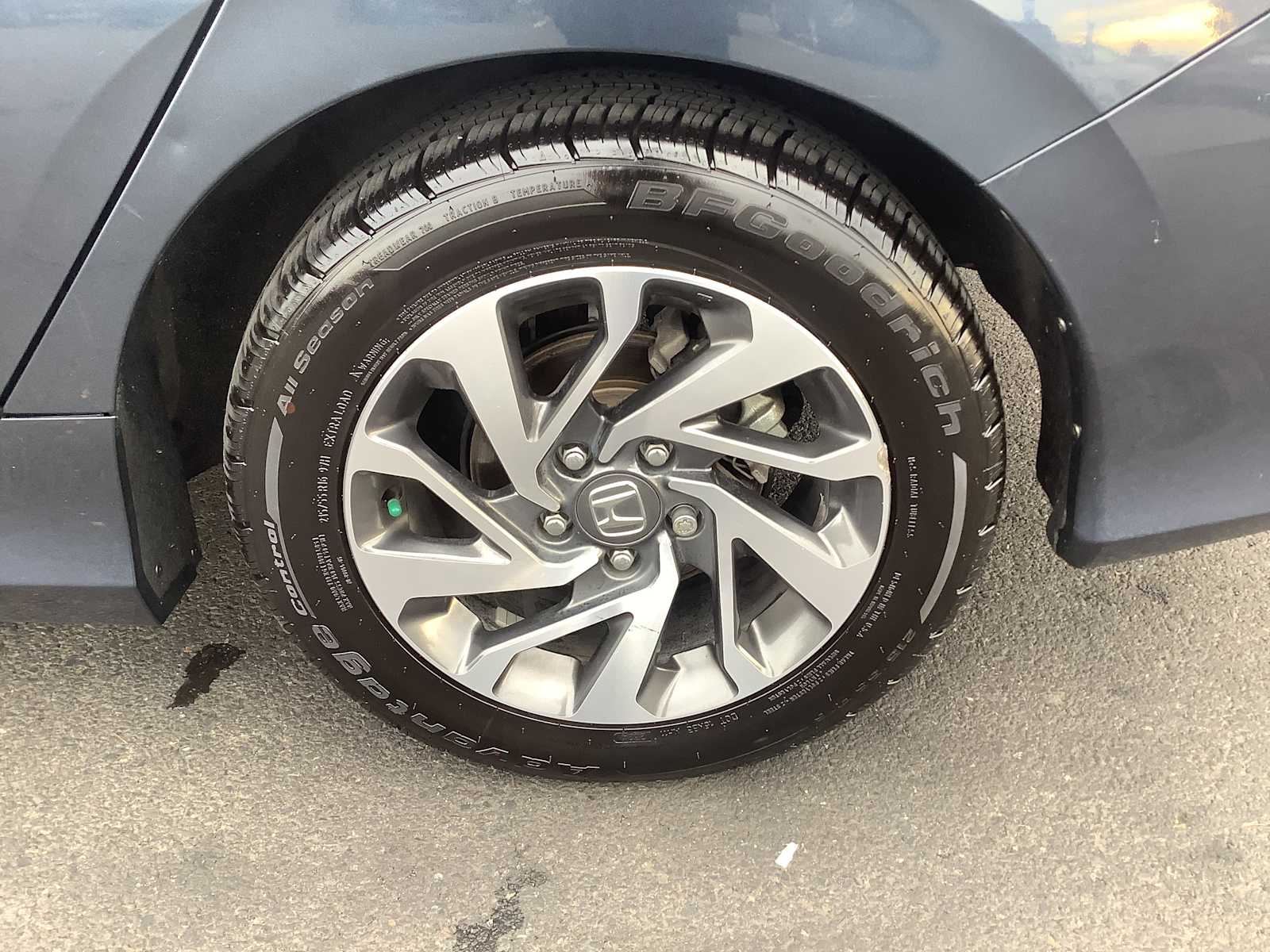 Thumbnail: 2016 Honda Civic - 7