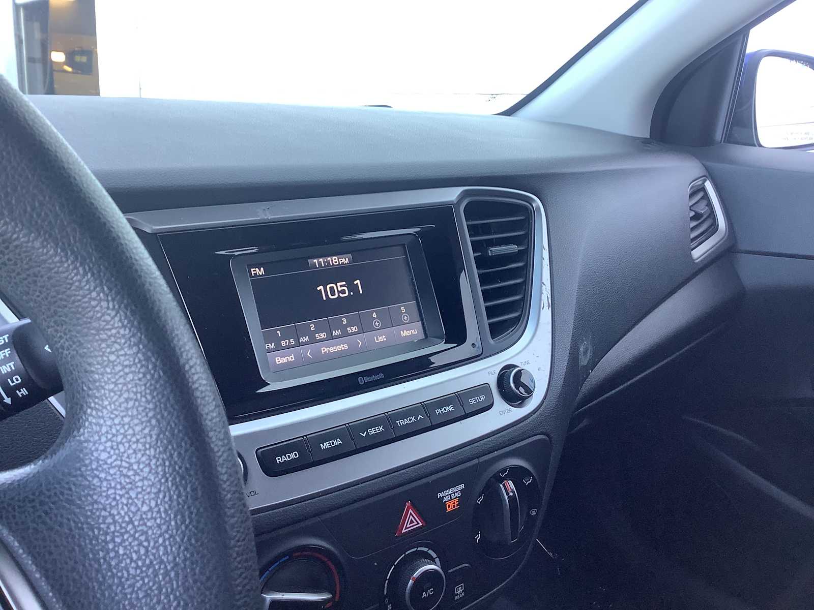 Thumbnail: 2018 Hyundai Accent - 17