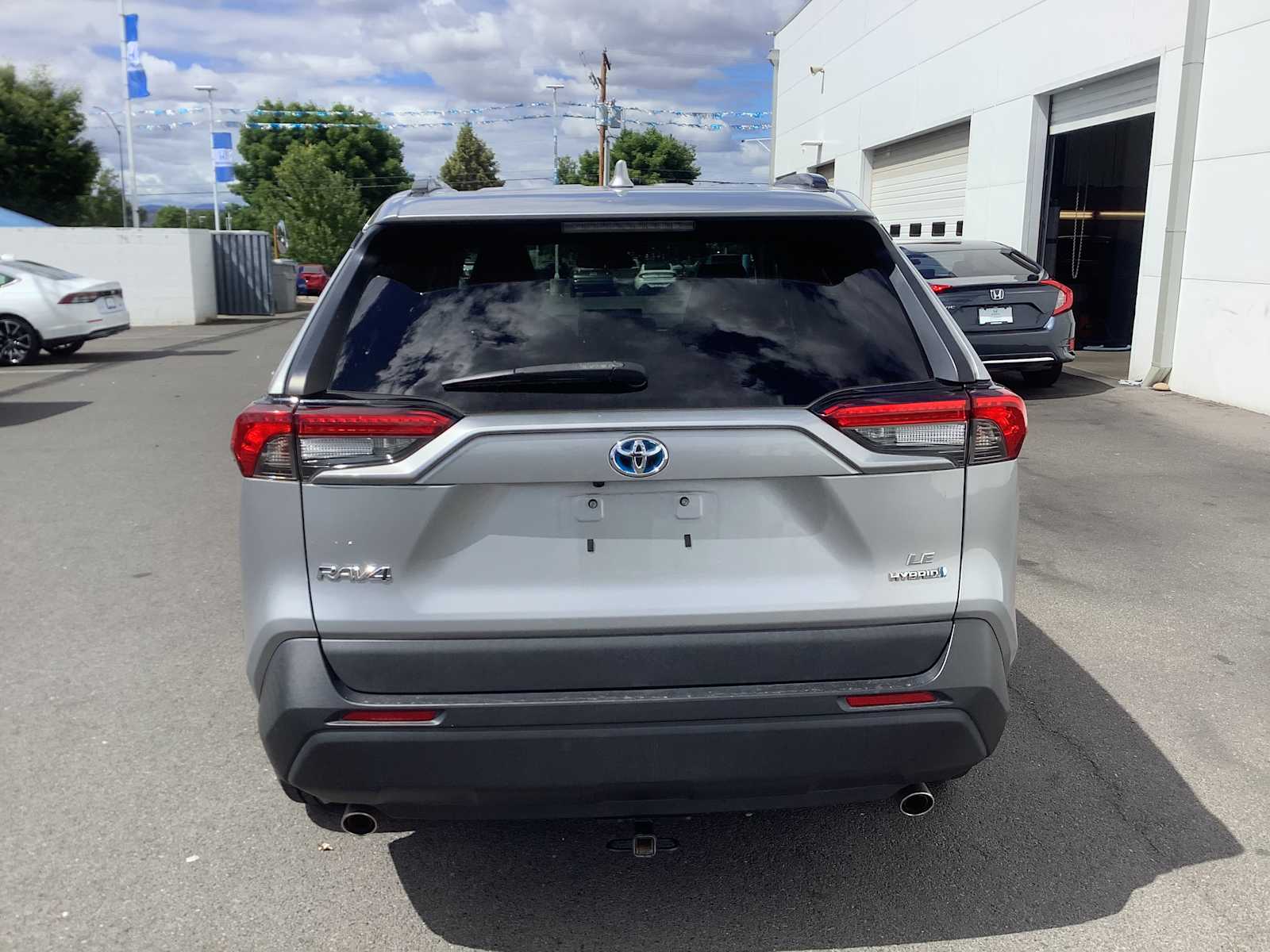 Thumbnail: 2020 Toyota RAV4 - 4