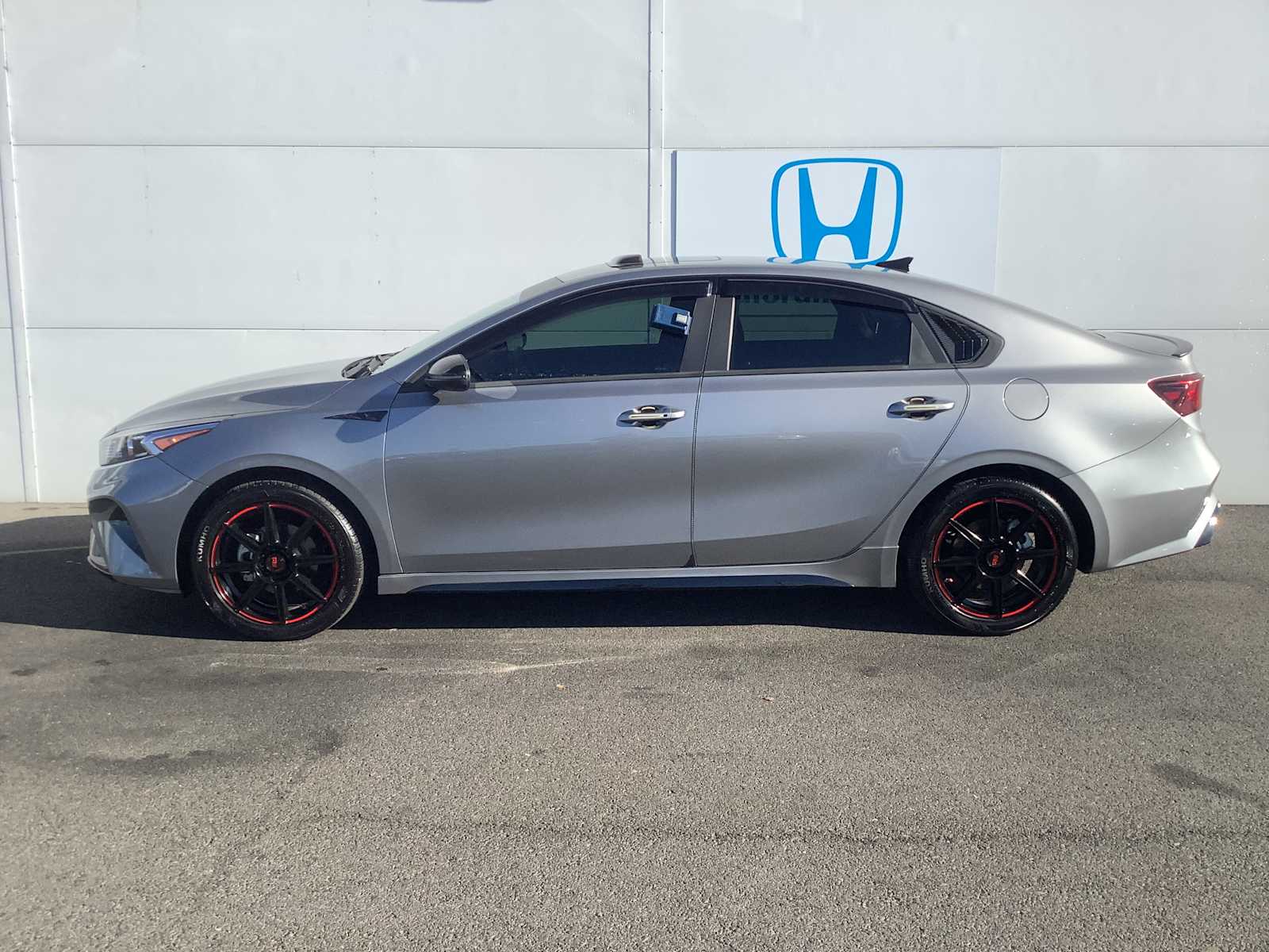 Thumbnail: 2024 Kia Forte - 2