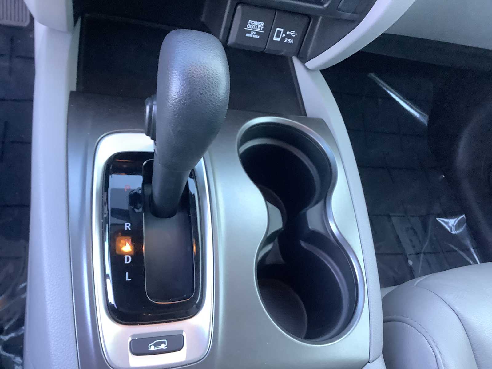 2020 Honda Pilot EX-L - Photo 18
