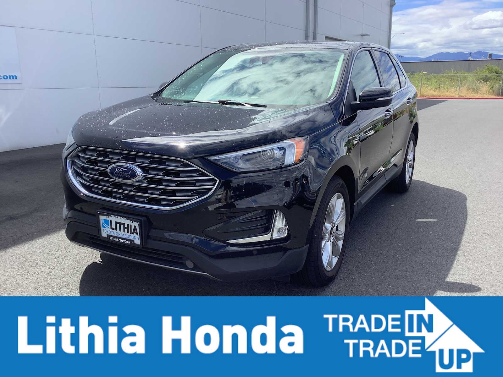 Thumbnail: 2023 Ford Edge - 1