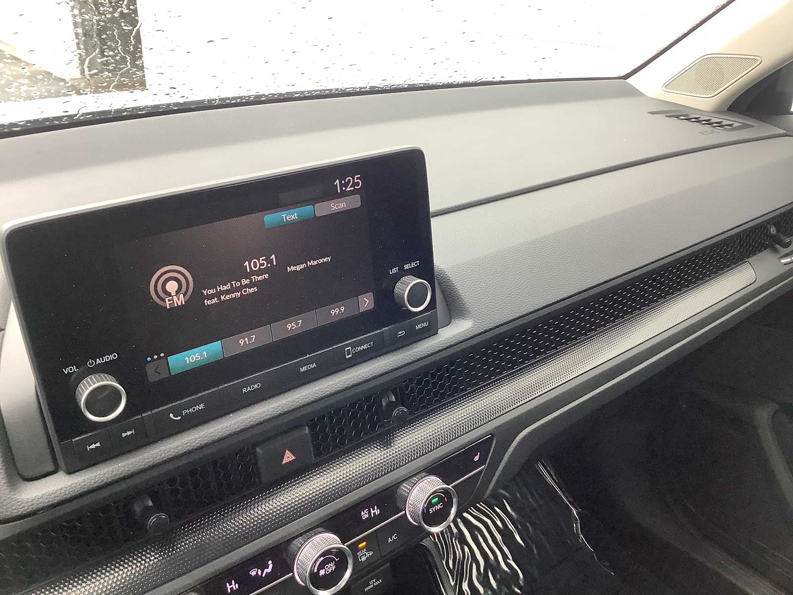 Thumbnail: 2023 Honda CR-V - 17