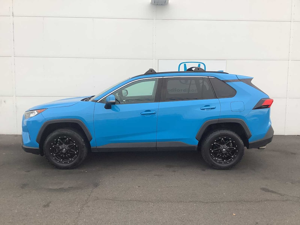 Used 2019 Toyota RAV4 XLE SUV
