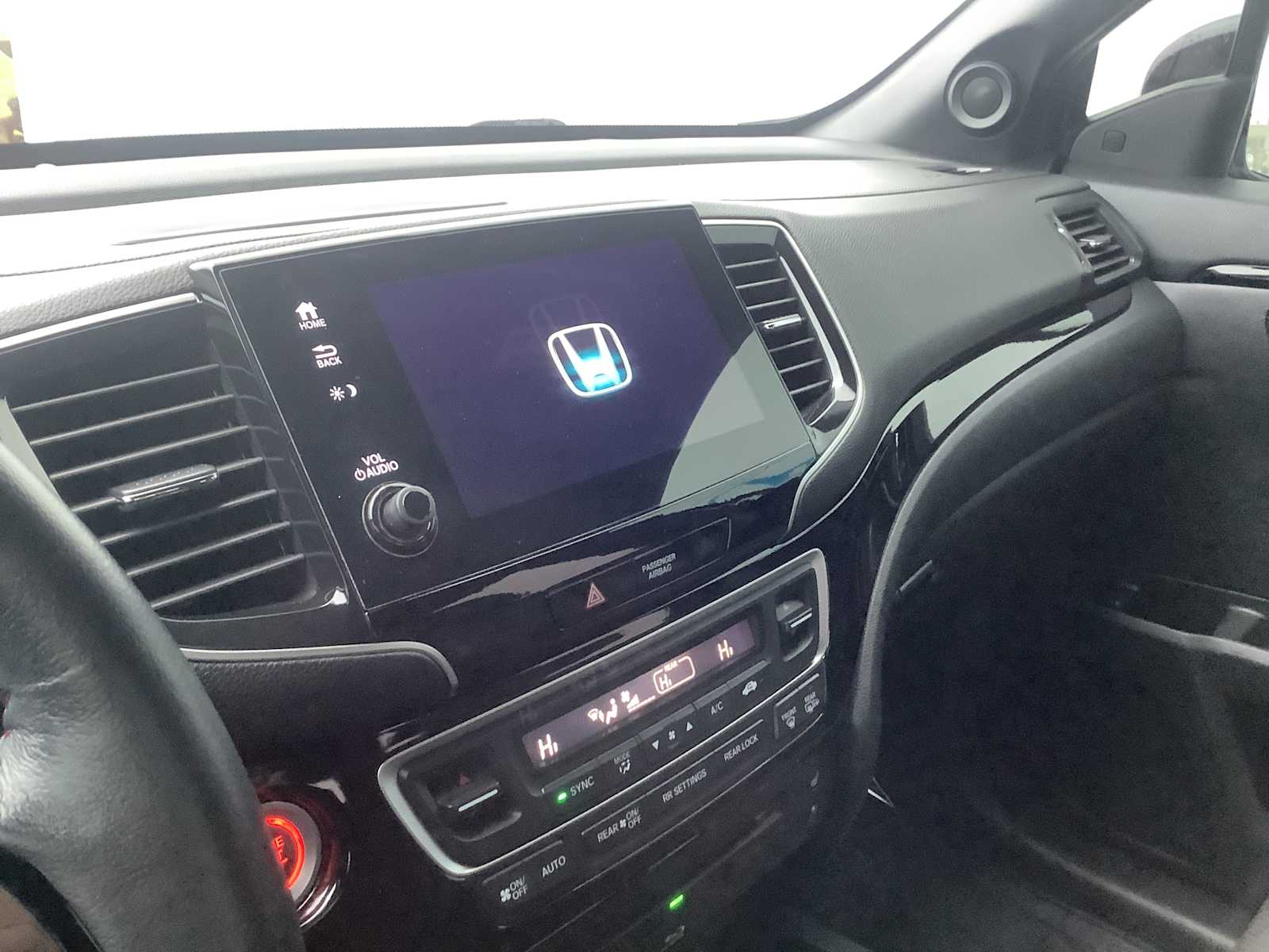 Thumbnail: 2021 Honda Pilot - 17