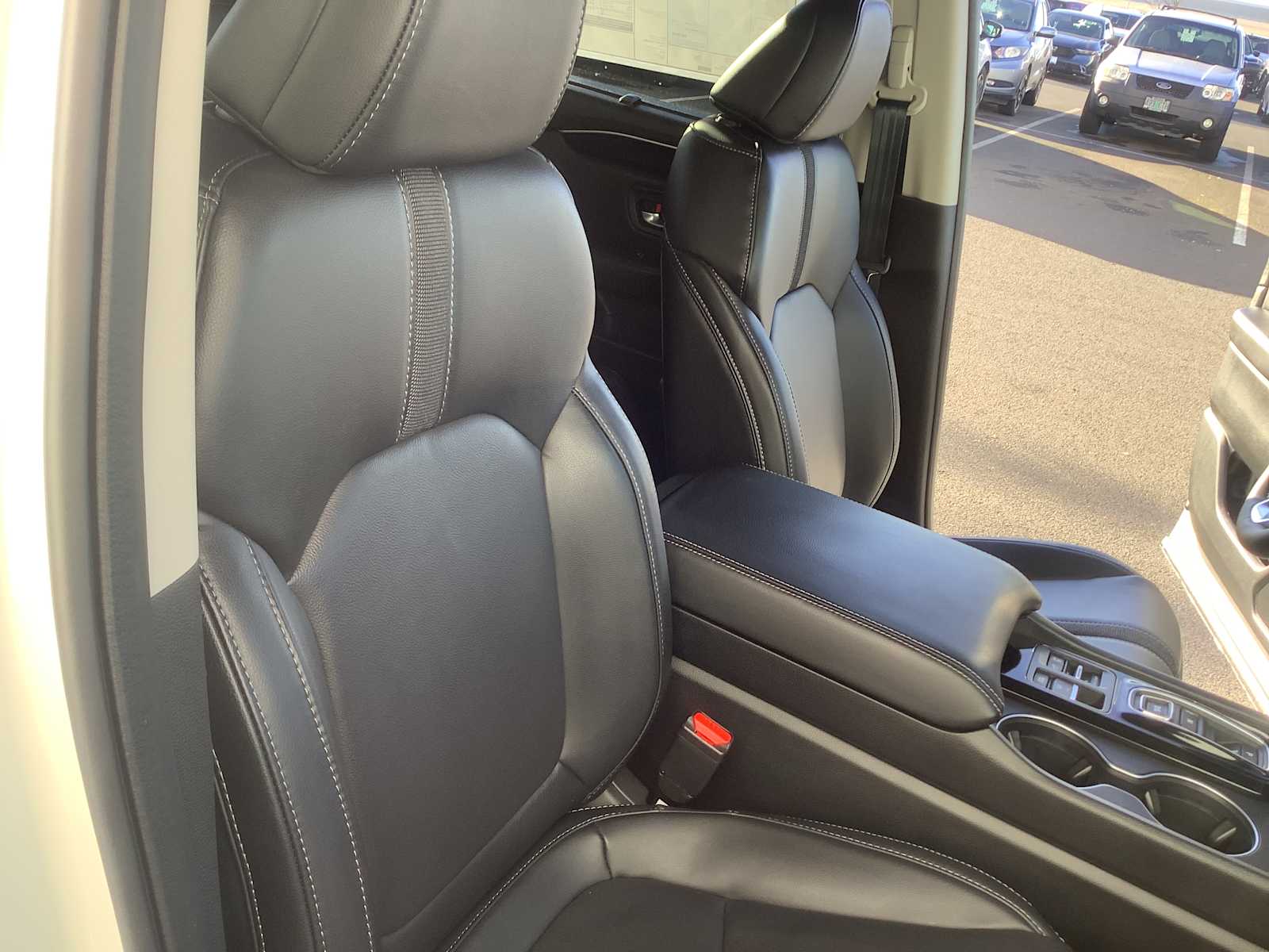 Thumbnail: 2025 Honda Pilot - 13