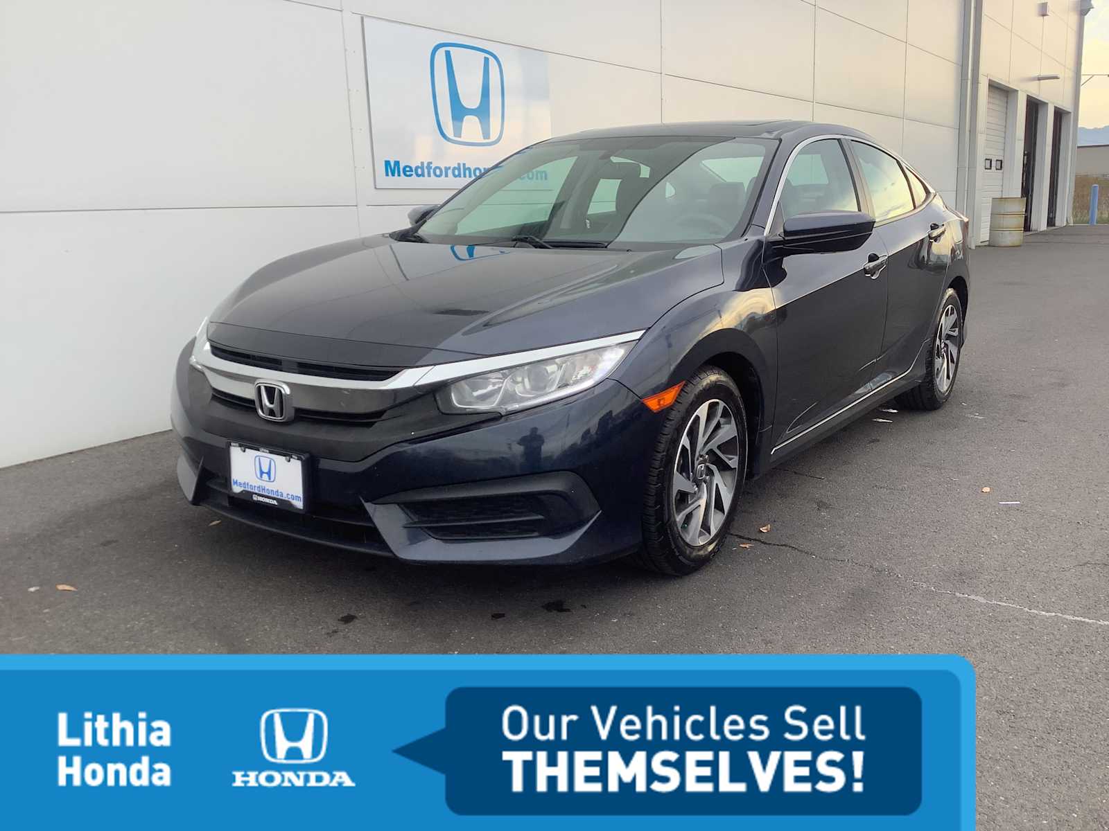 Thumbnail: 2016 Honda Civic - 1