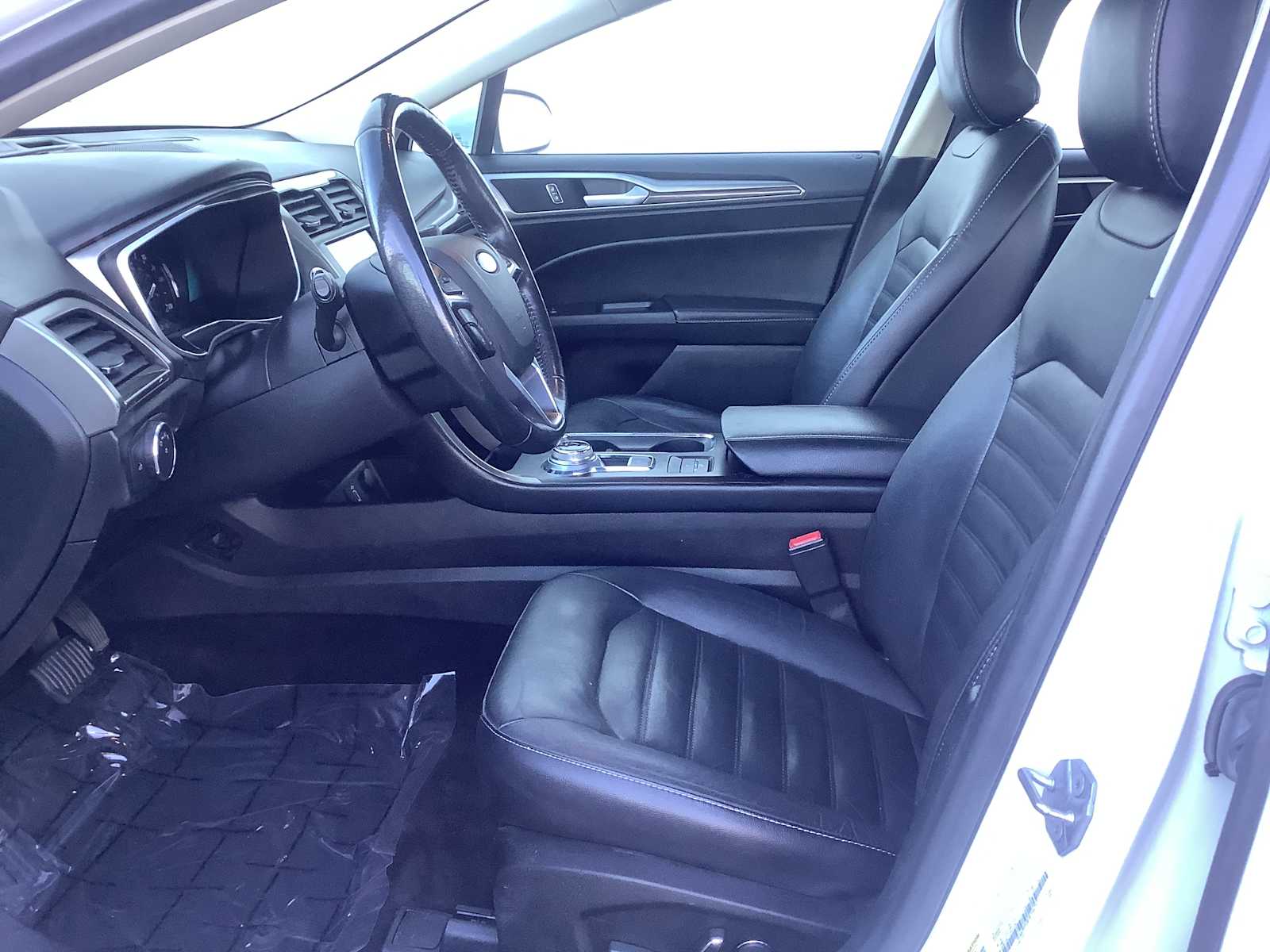 2018 Ford Fusion Energi SE photo 2