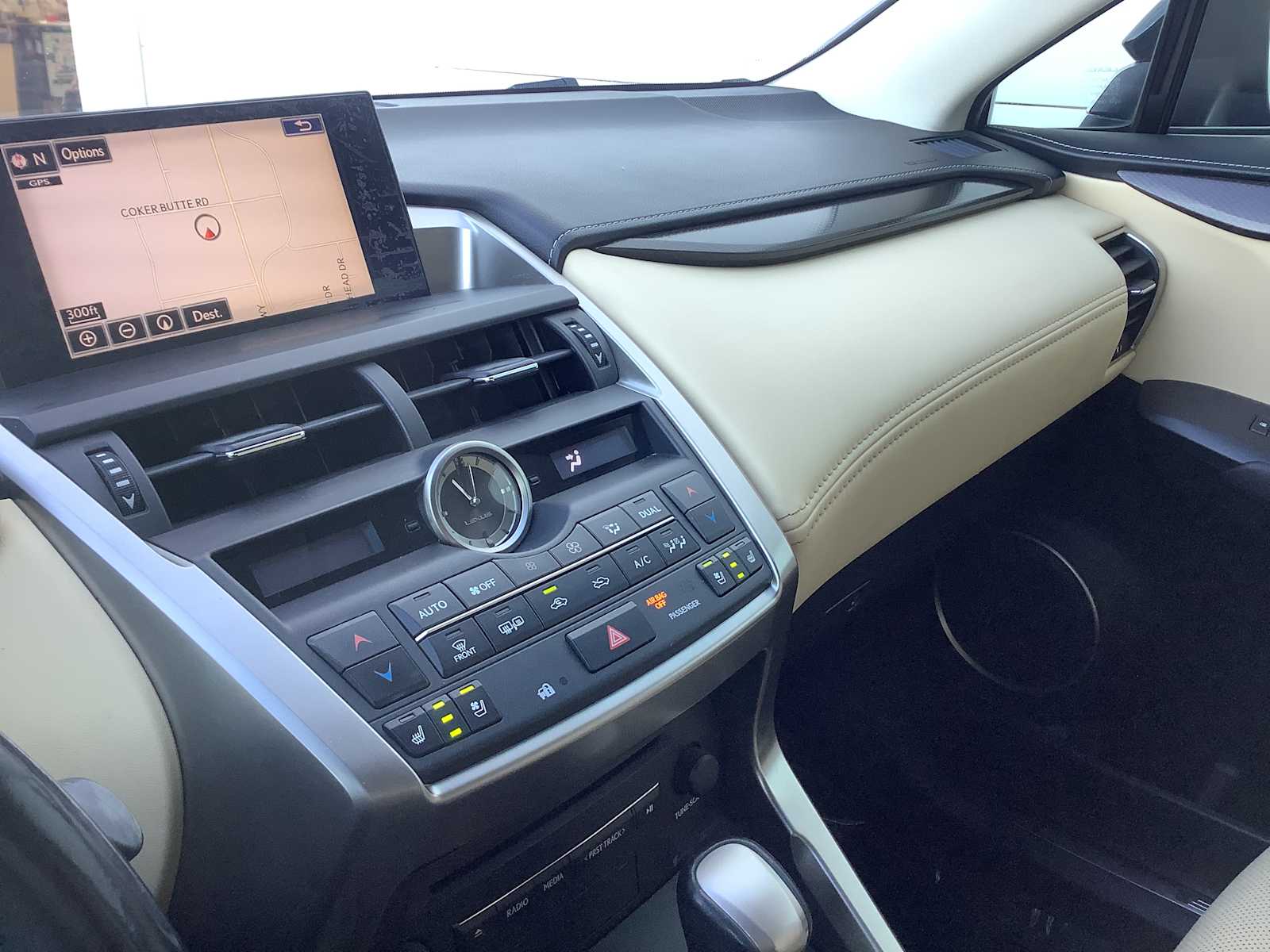 Thumbnail: 2016 Lexus NX - 17