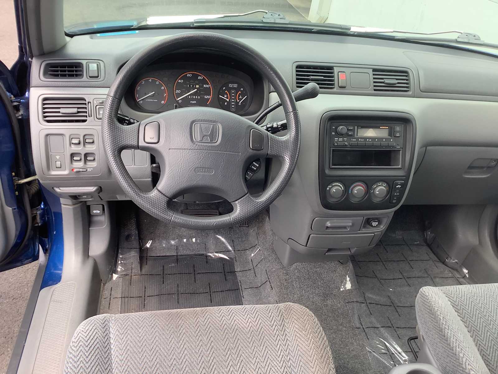 Thumbnail: 1997 Honda CR-V - 10