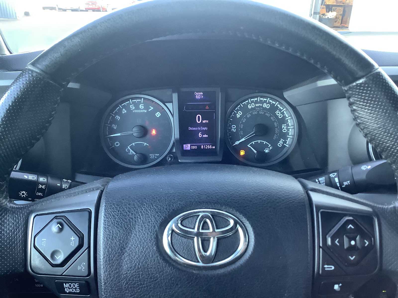 Thumbnail: 2019 Toyota Tacoma - 15