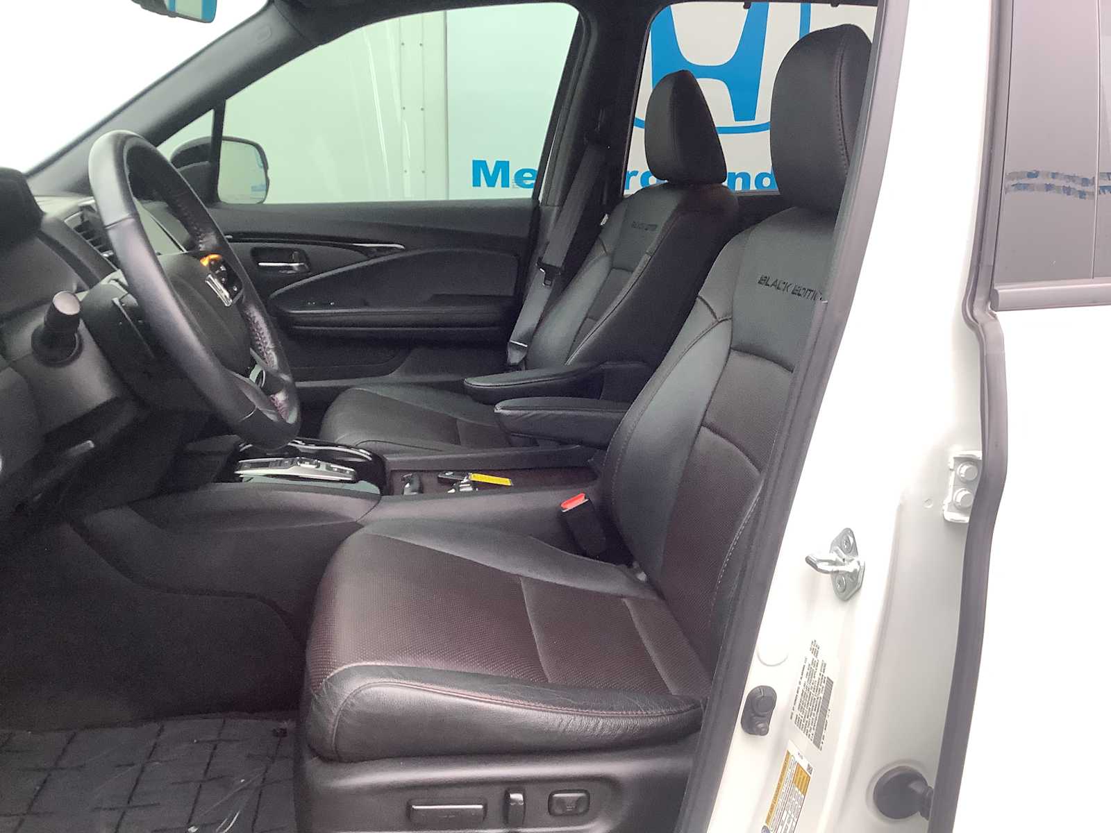 Thumbnail: 2021 Honda Pilot - 11