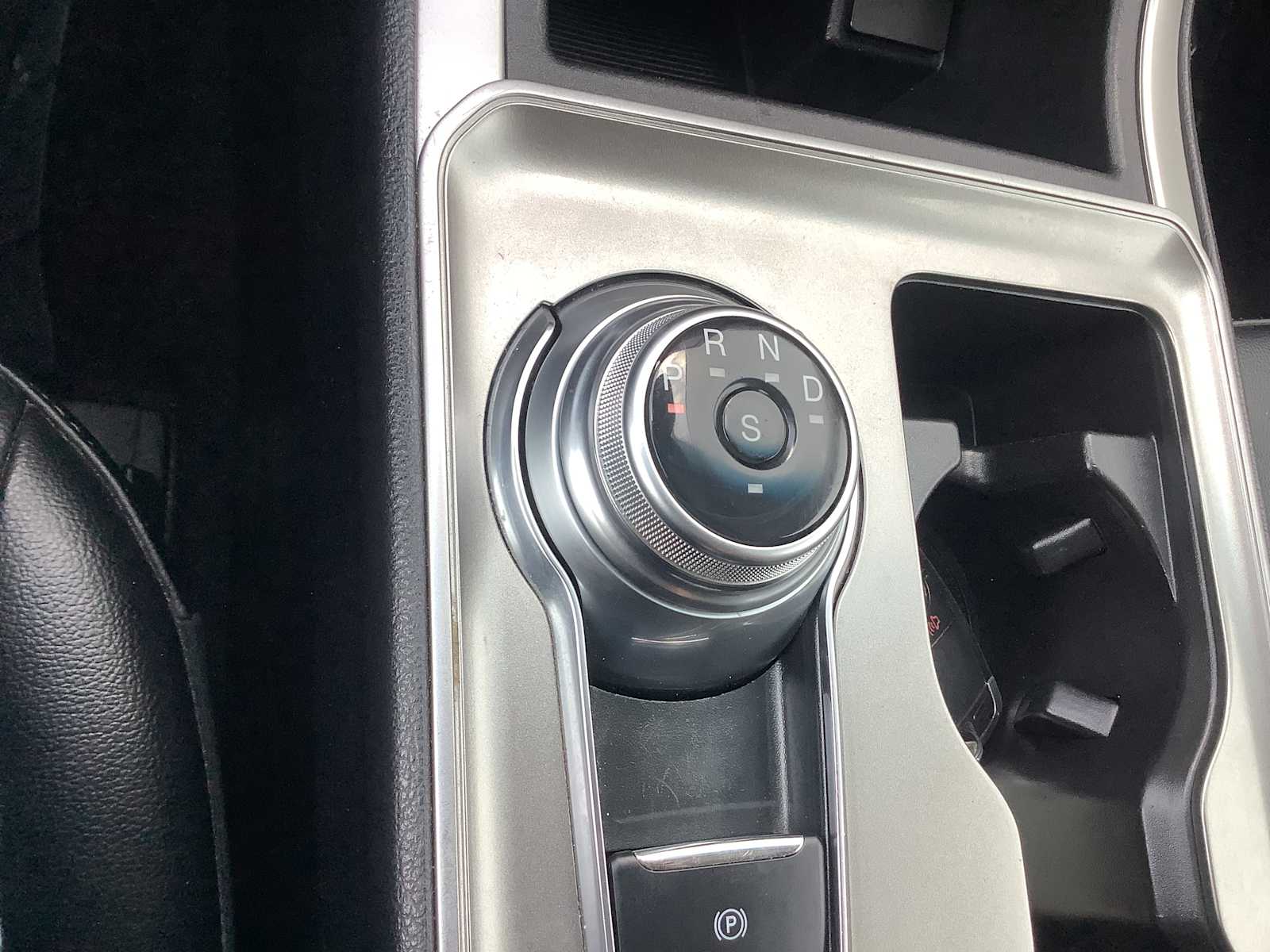 Thumbnail: 2023 Ford Edge - 18