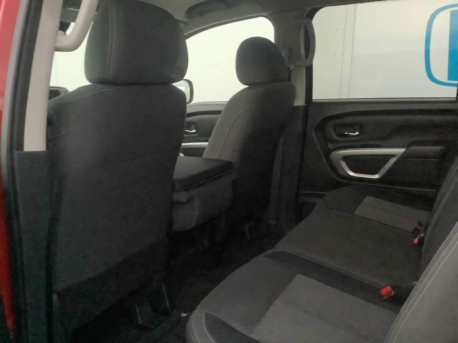 Thumbnail: 2023 Nissan Titan - 12