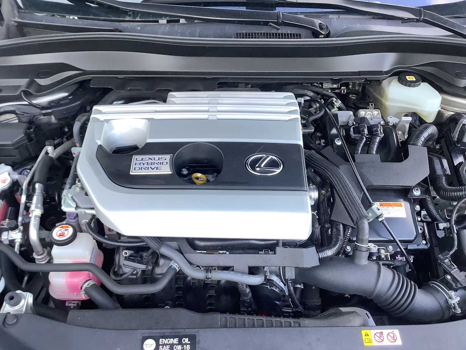 Thumbnail: 2020 Lexus UX - 8