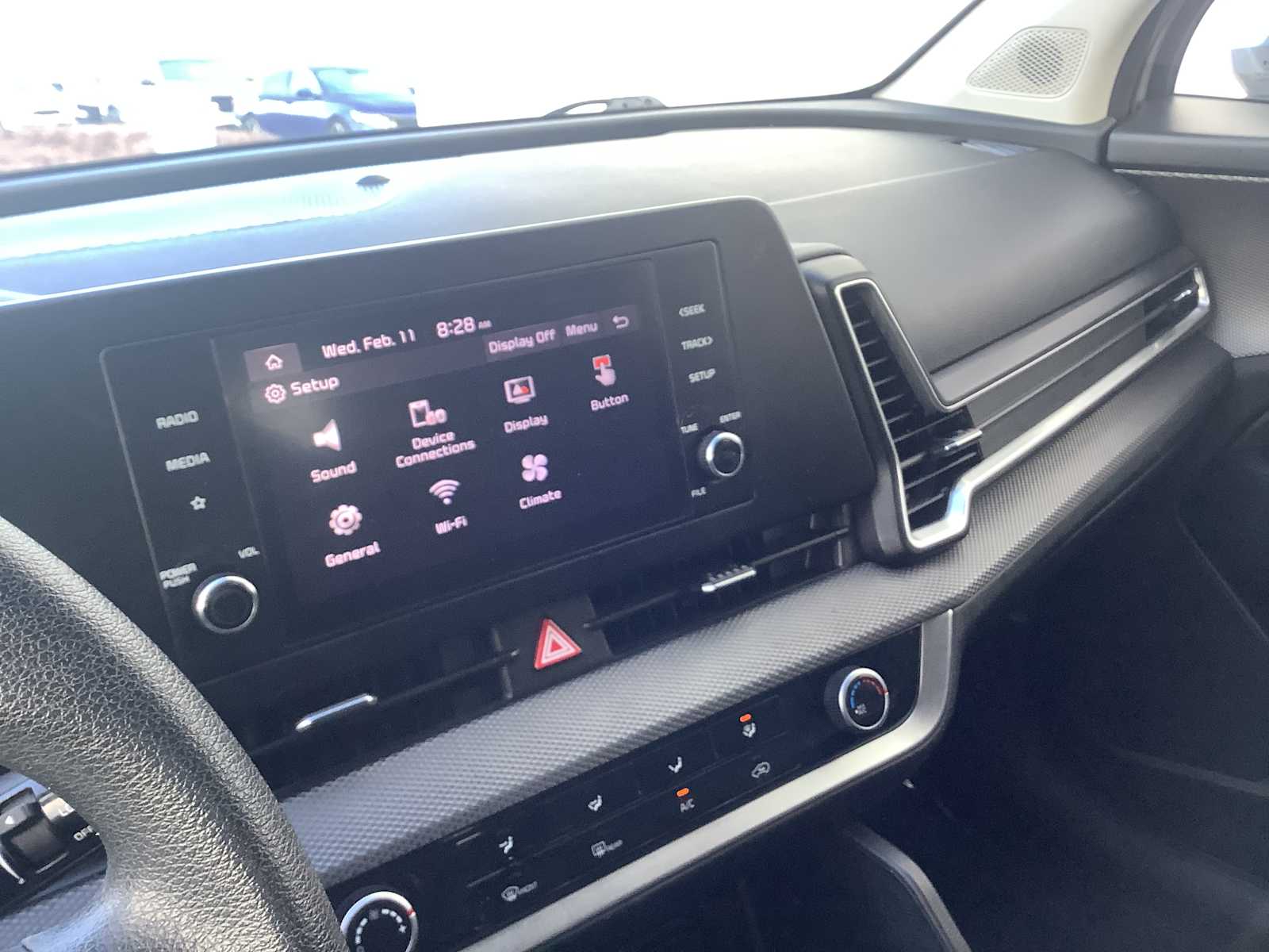 Thumbnail: 2023 Kia Sportage - 17