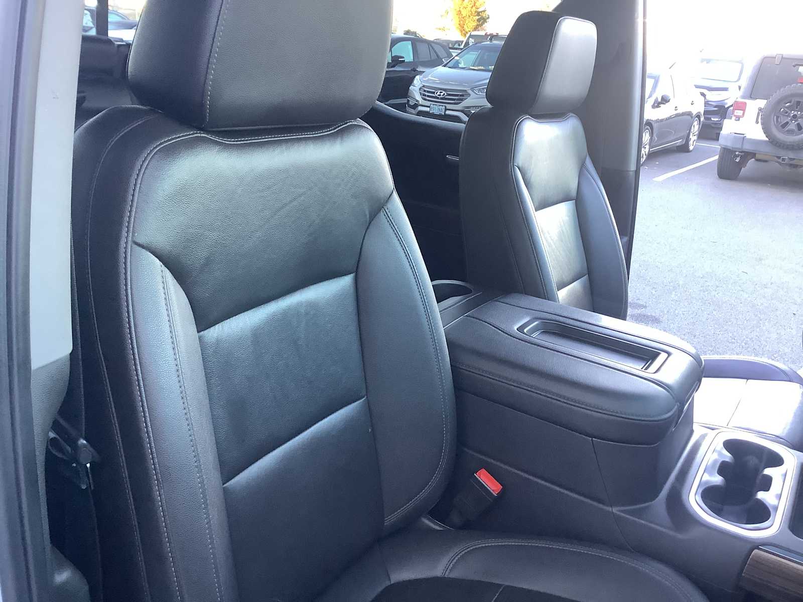 Thumbnail: 2021 Chevrolet Silverado 1500 - 14