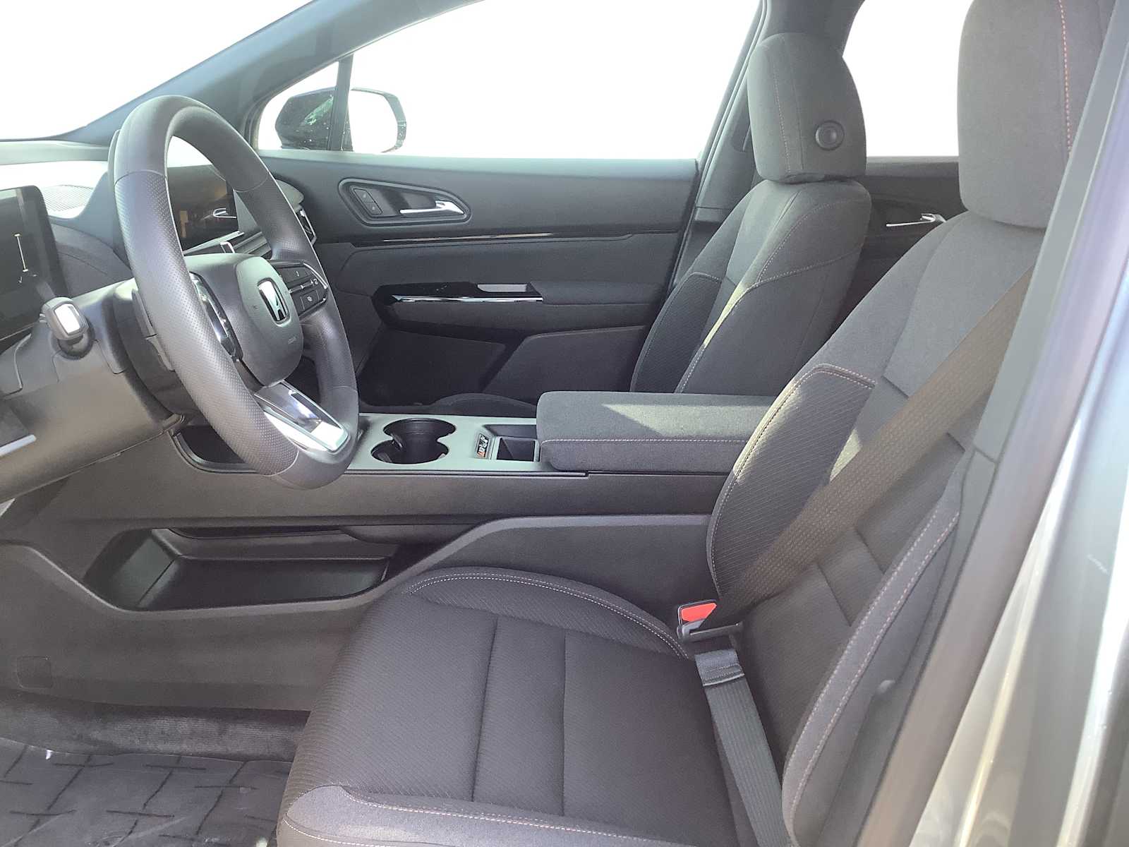 2026 Honda Prologue EX photo 2