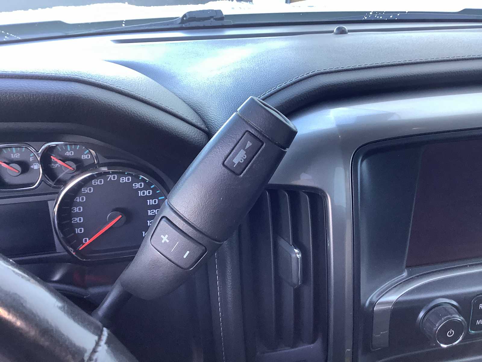 Thumbnail: 2018 Chevrolet Silverado 1500 - 18