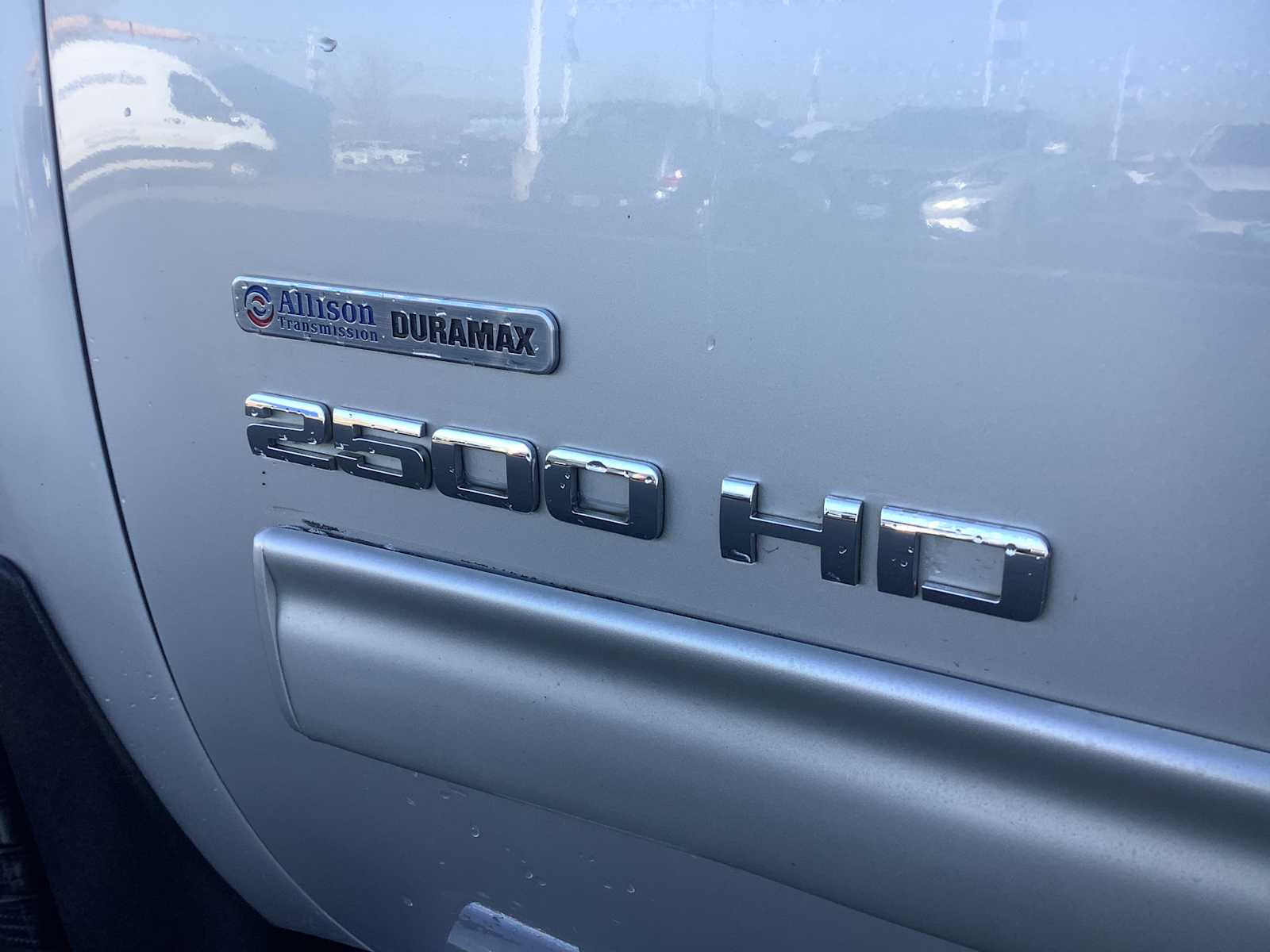 Thumbnail: 2010 GMC Sierra 2500 - 8