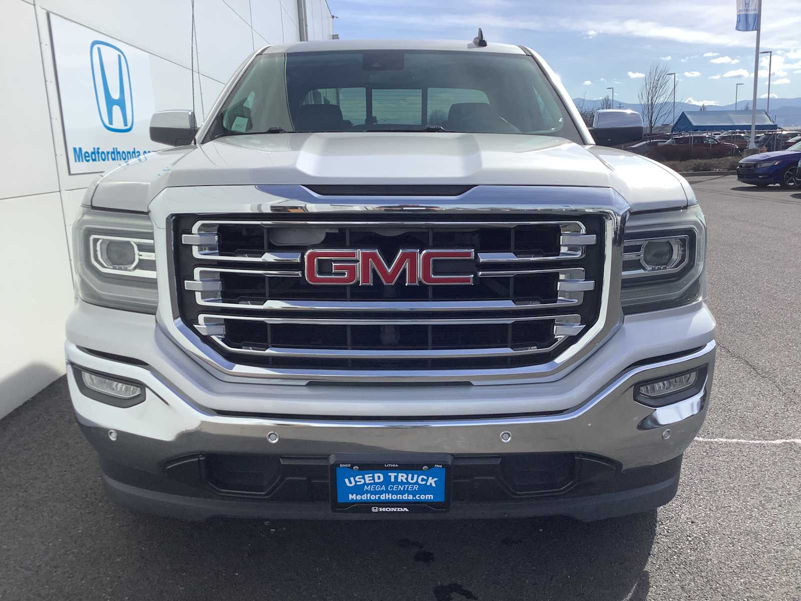 Thumbnail: 2016 GMC Sierra 1500 - 9