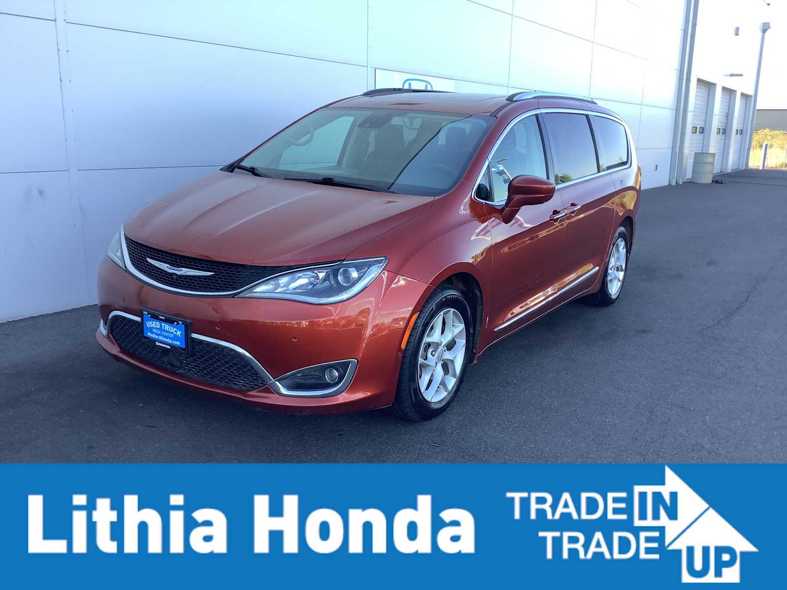 2018 Chrysler Pacifica  -
                  Medford, OR