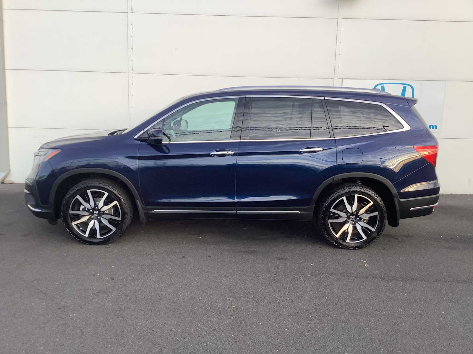 Thumbnail: 2022 Honda Pilot - 3