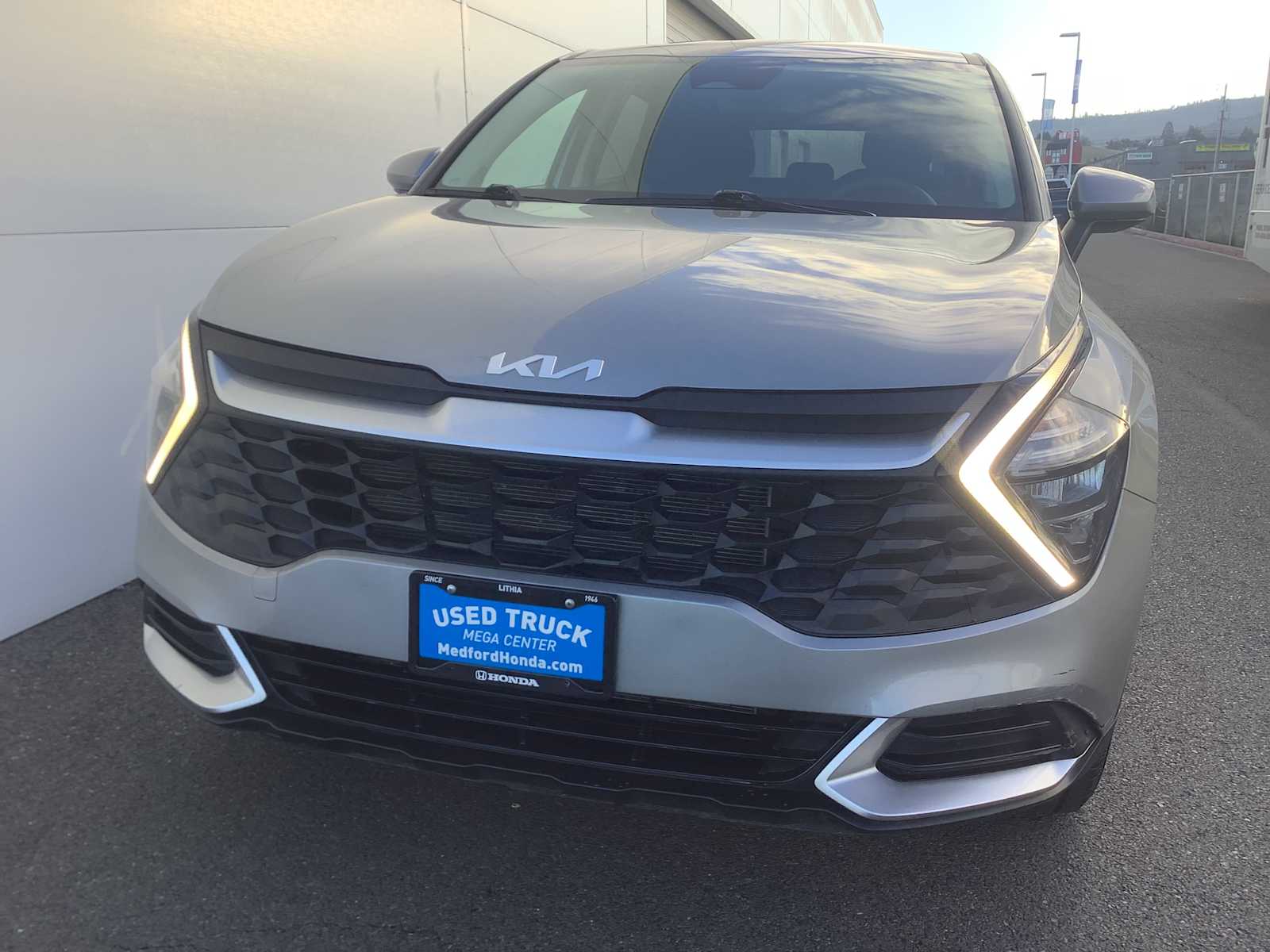 Thumbnail: 2023 Kia Sportage - 9