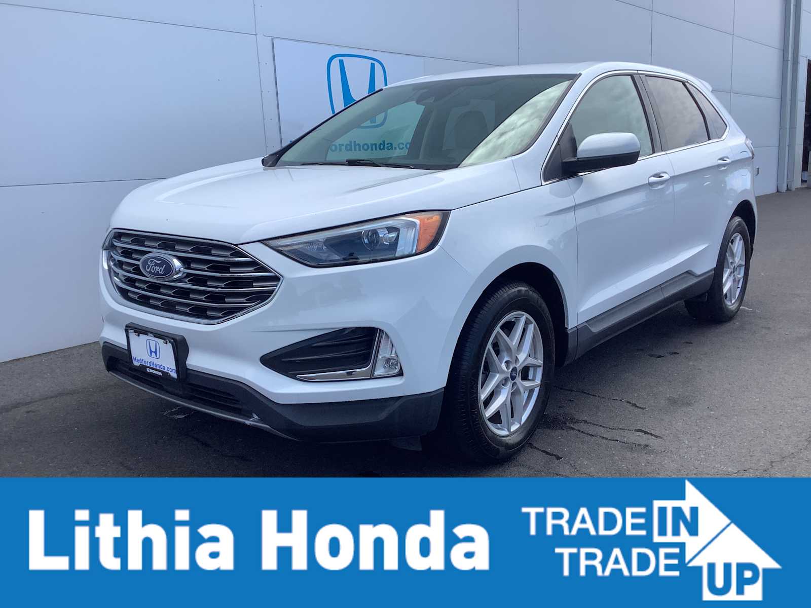 Thumbnail: 2022 Ford Edge - 1