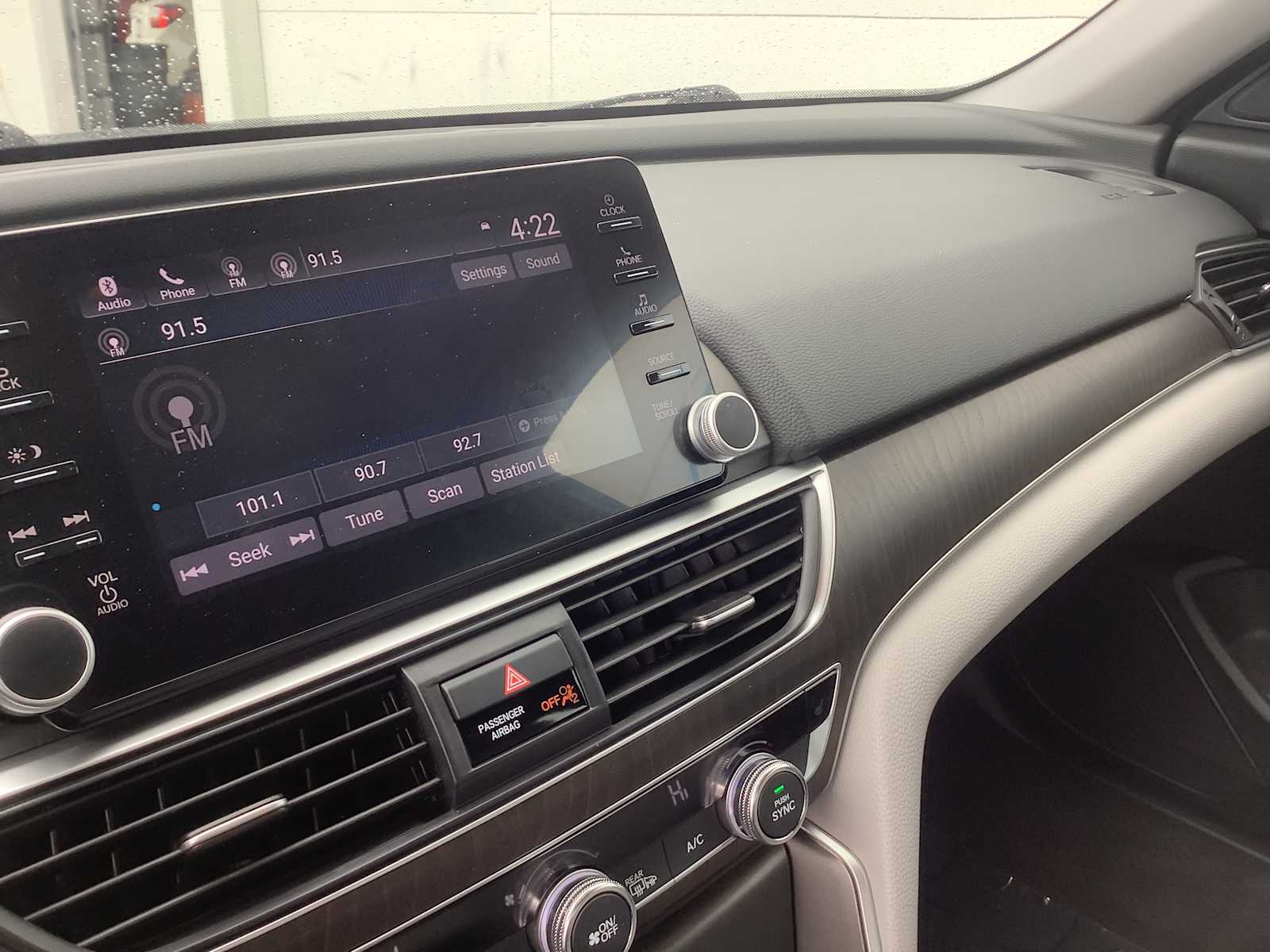 Thumbnail: 2019 Honda Accord - 16