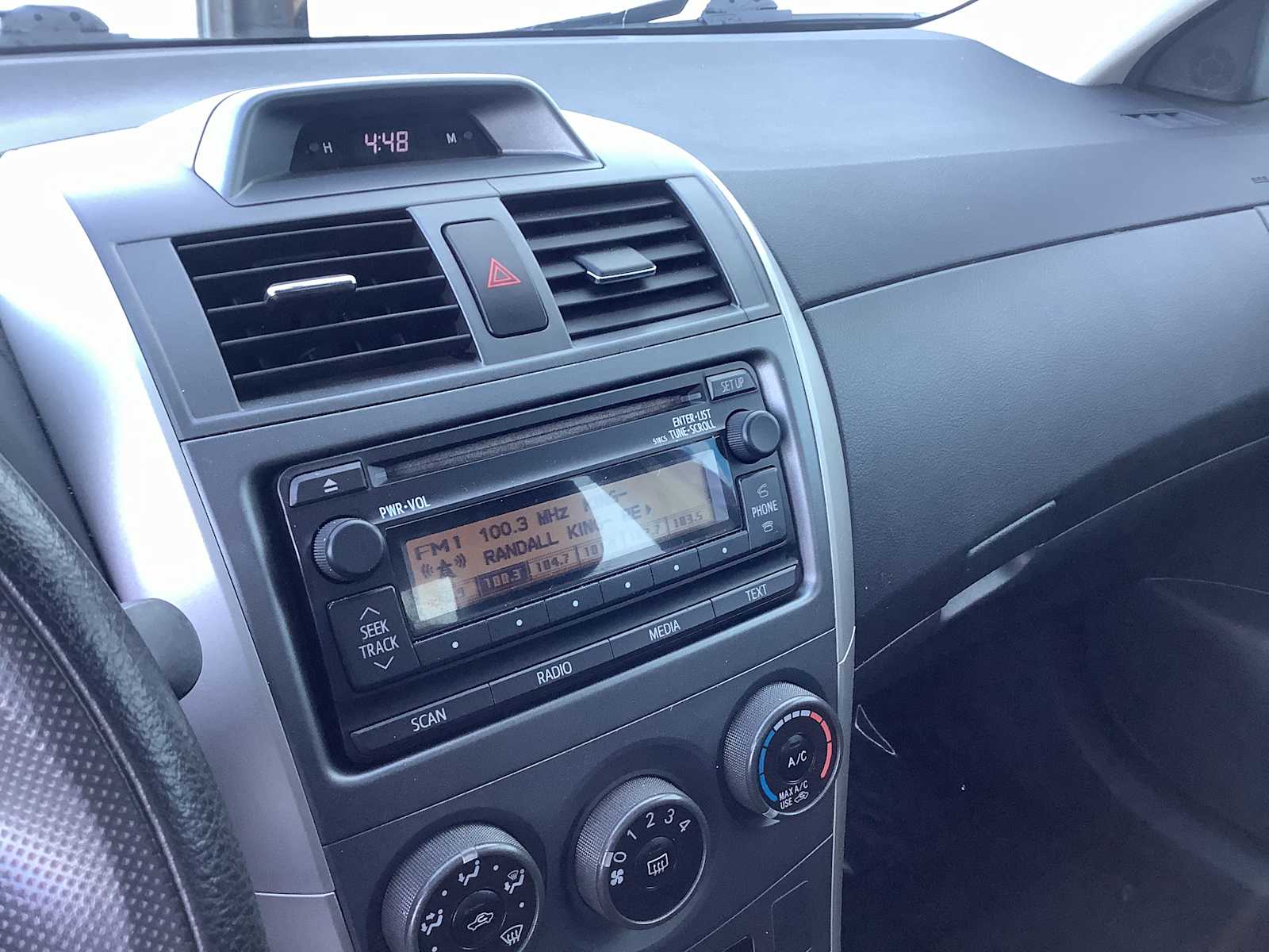 Thumbnail: 2012 Toyota Corolla - 17