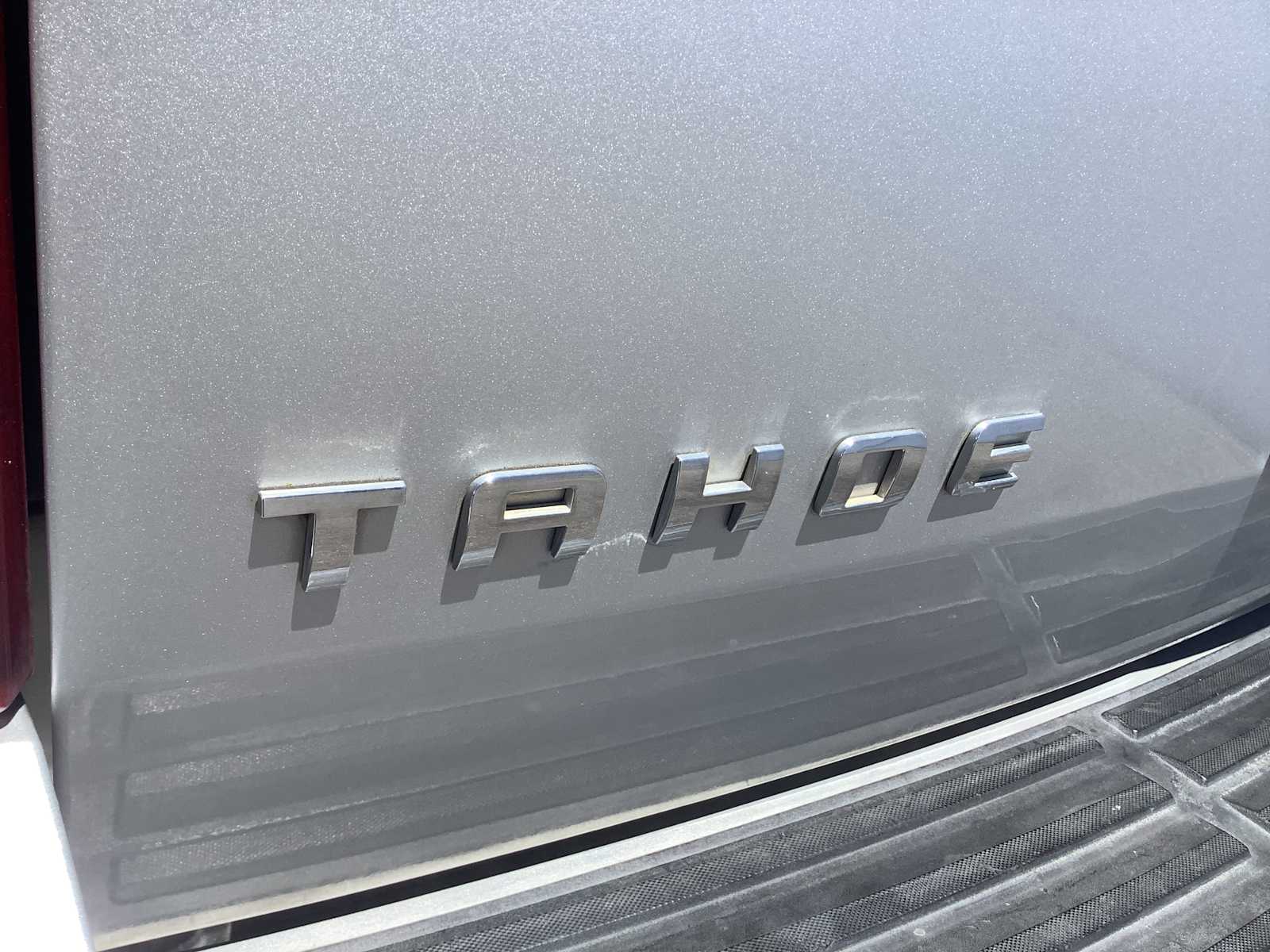 Thumbnail: 2010 Chevrolet Tahoe - 7