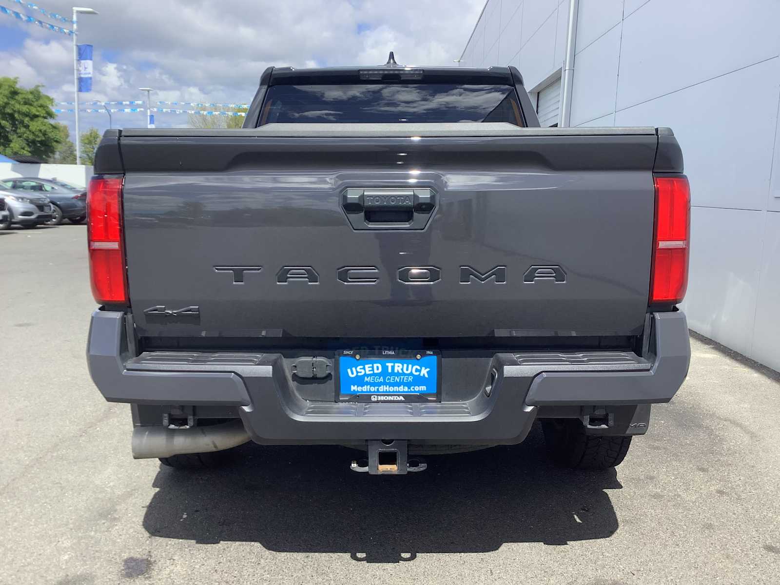 Thumbnail: 2024 Toyota Tacoma - 5