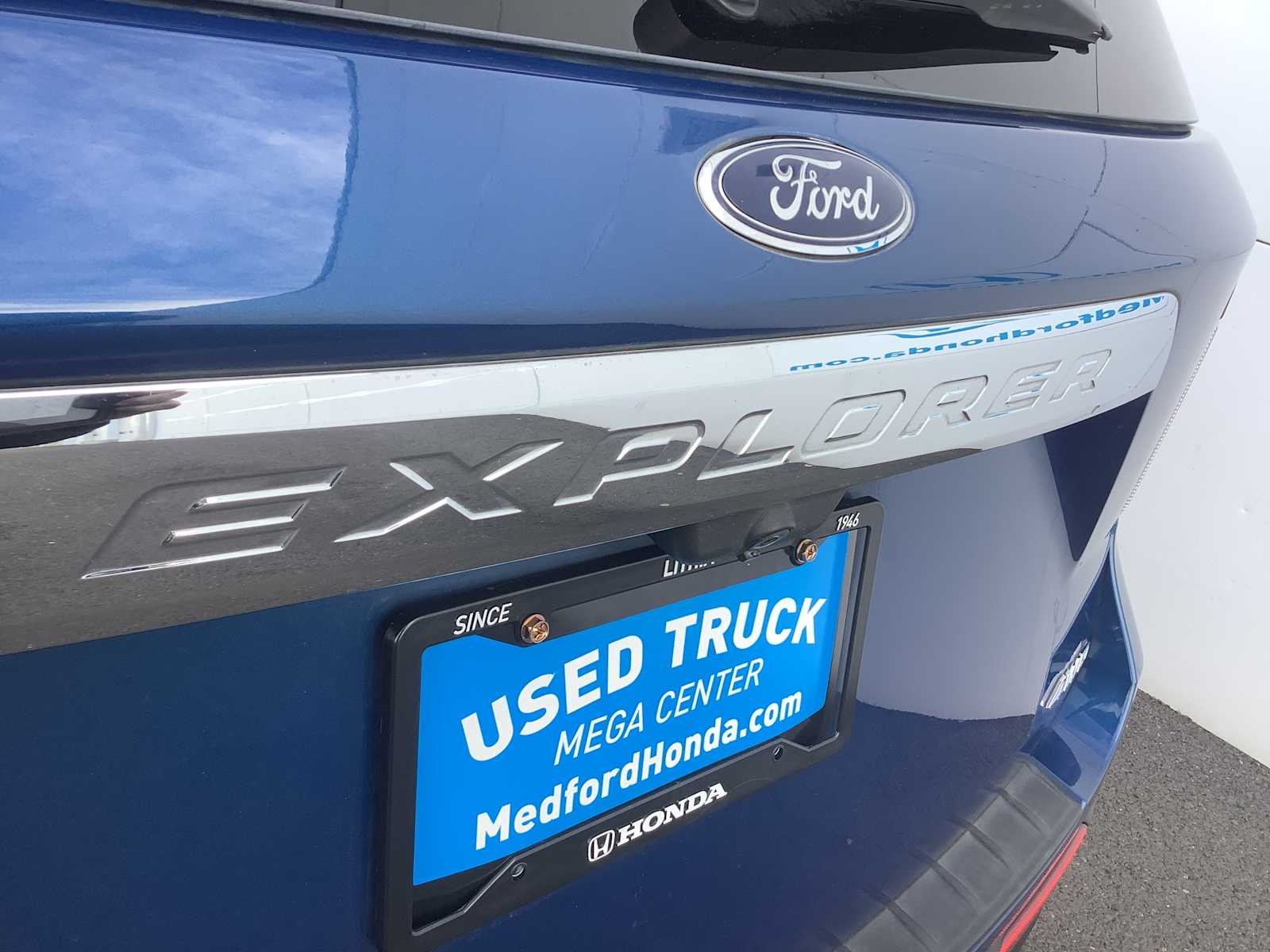 Thumbnail: 2021 Ford Explorer - 7