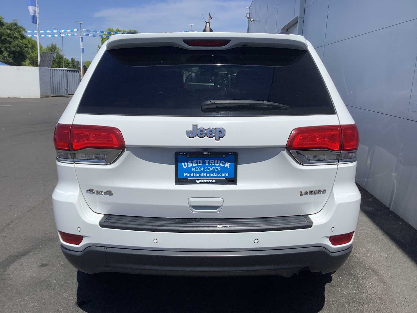 Thumbnail: 2018 Jeep Grand Cherokee - 5