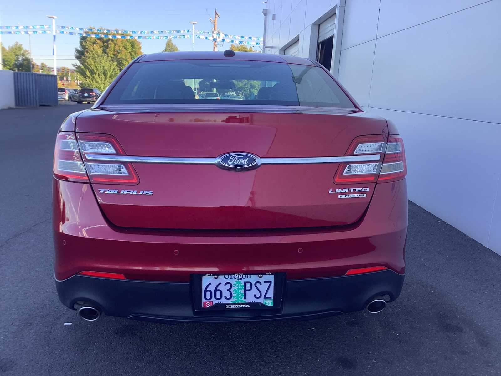 Thumbnail: 2013 Ford Taurus - 5