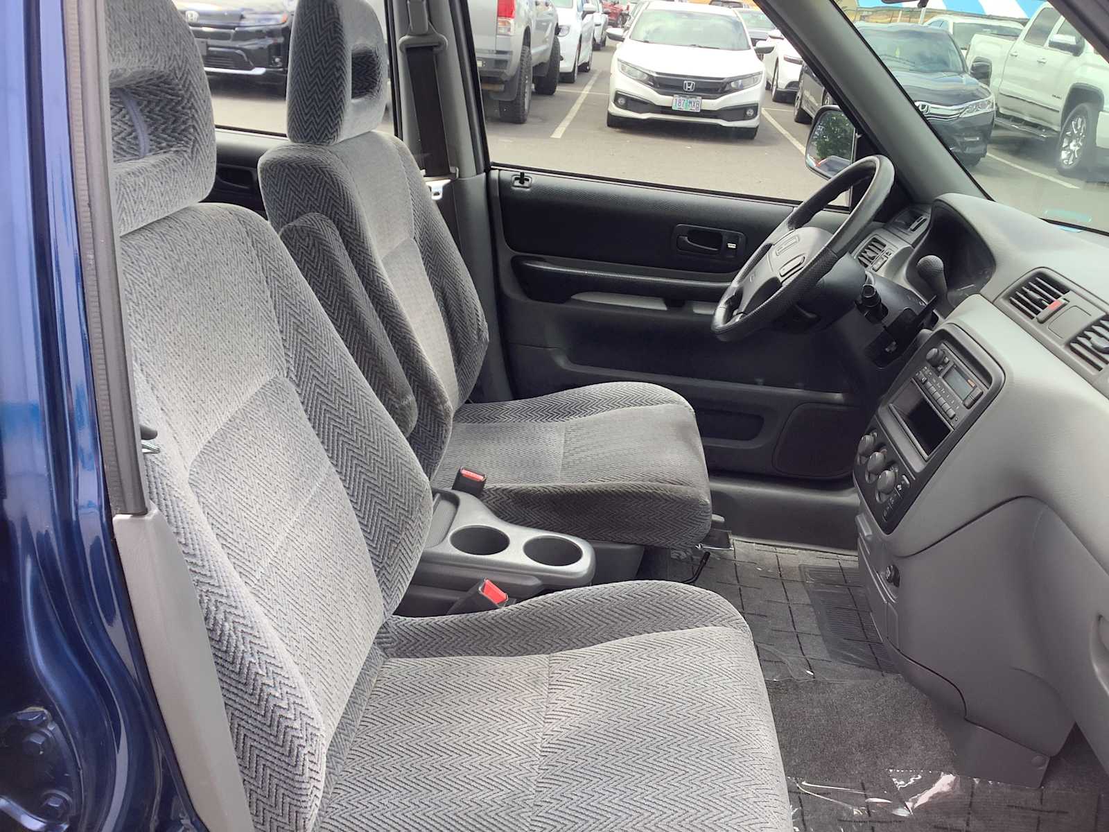 Thumbnail: 1997 Honda CR-V - 15