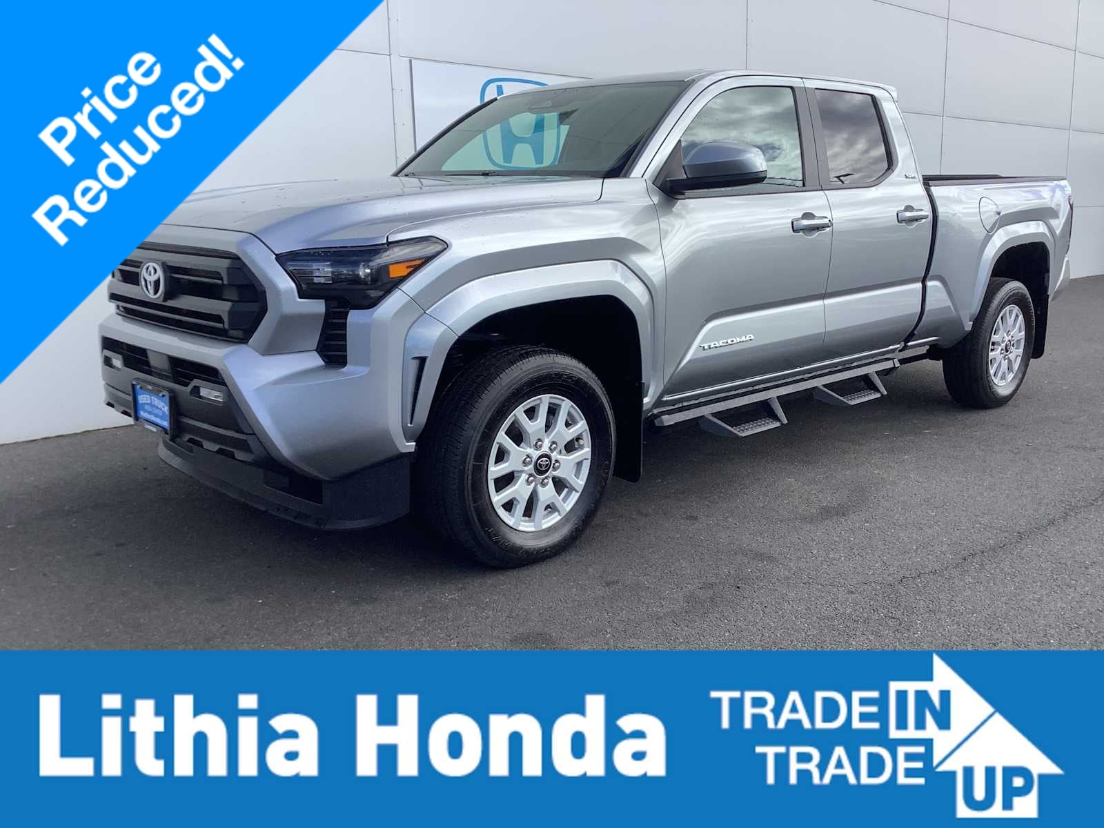 Thumbnail: 2024 Toyota Tacoma - 1