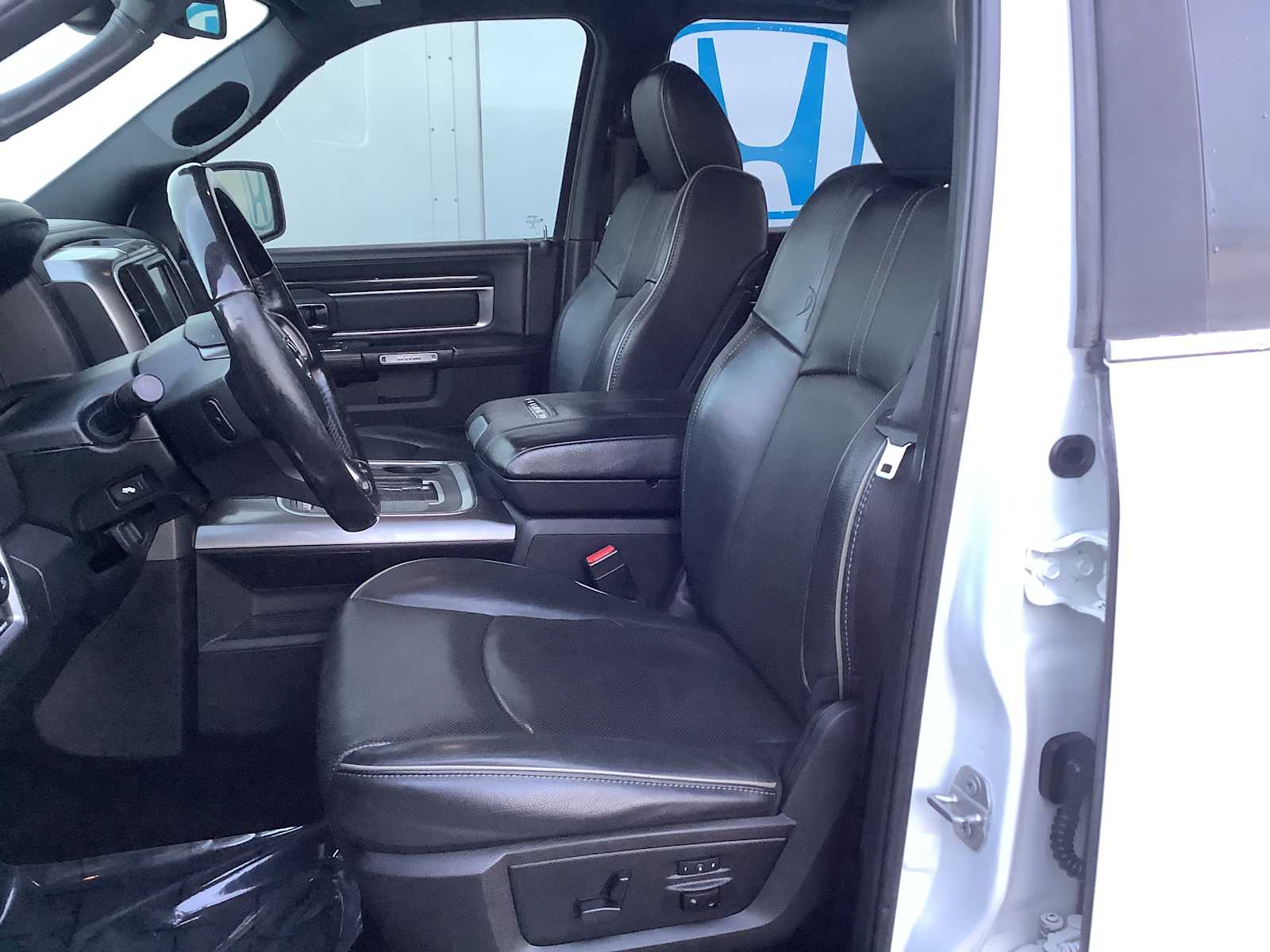 Thumbnail: 2017 RAM 1500 - 11