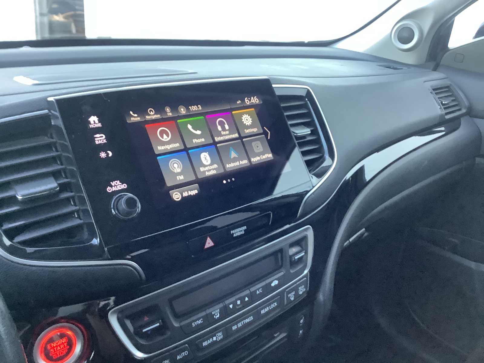 Thumbnail: 2019 Honda Pilot - 17
