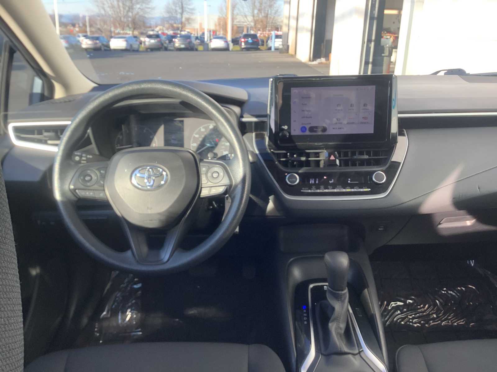 Thumbnail: 2023 Toyota Corolla - 10