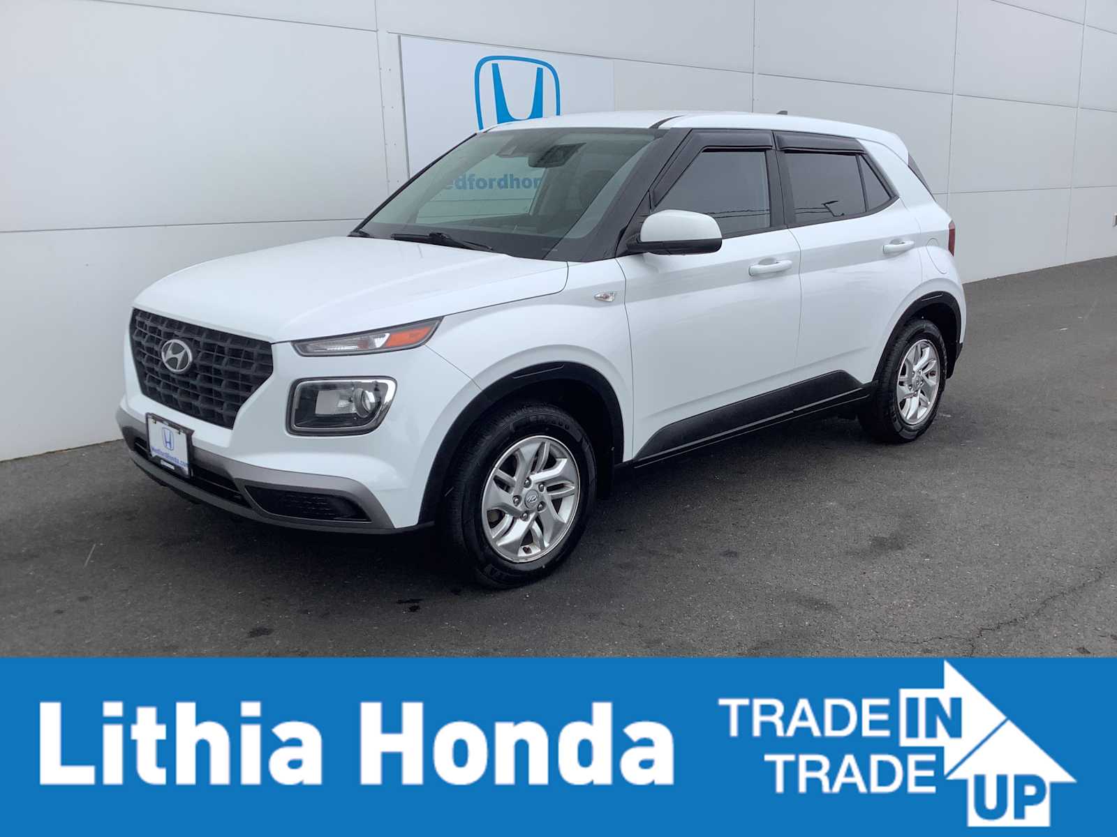 2022 Hyundai Venue SE -
                  Medford, OR