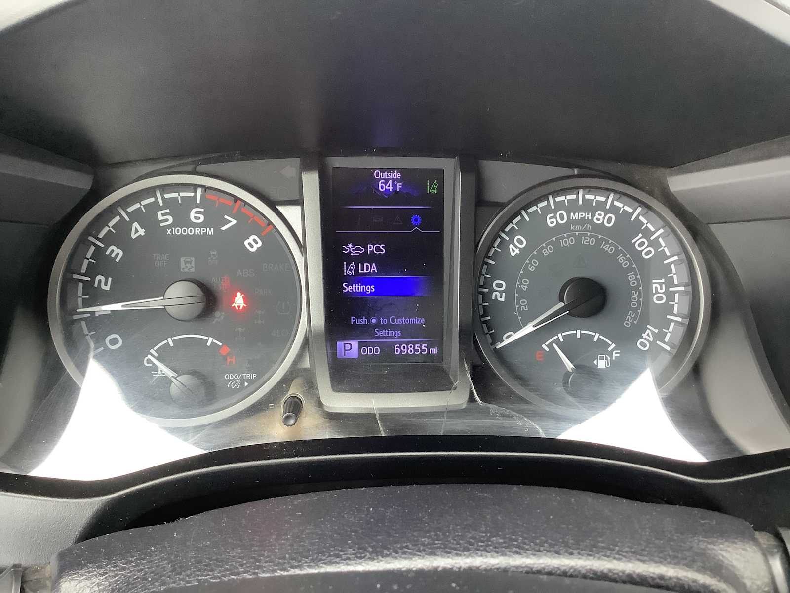 Thumbnail: 2020 Toyota Tacoma - 18