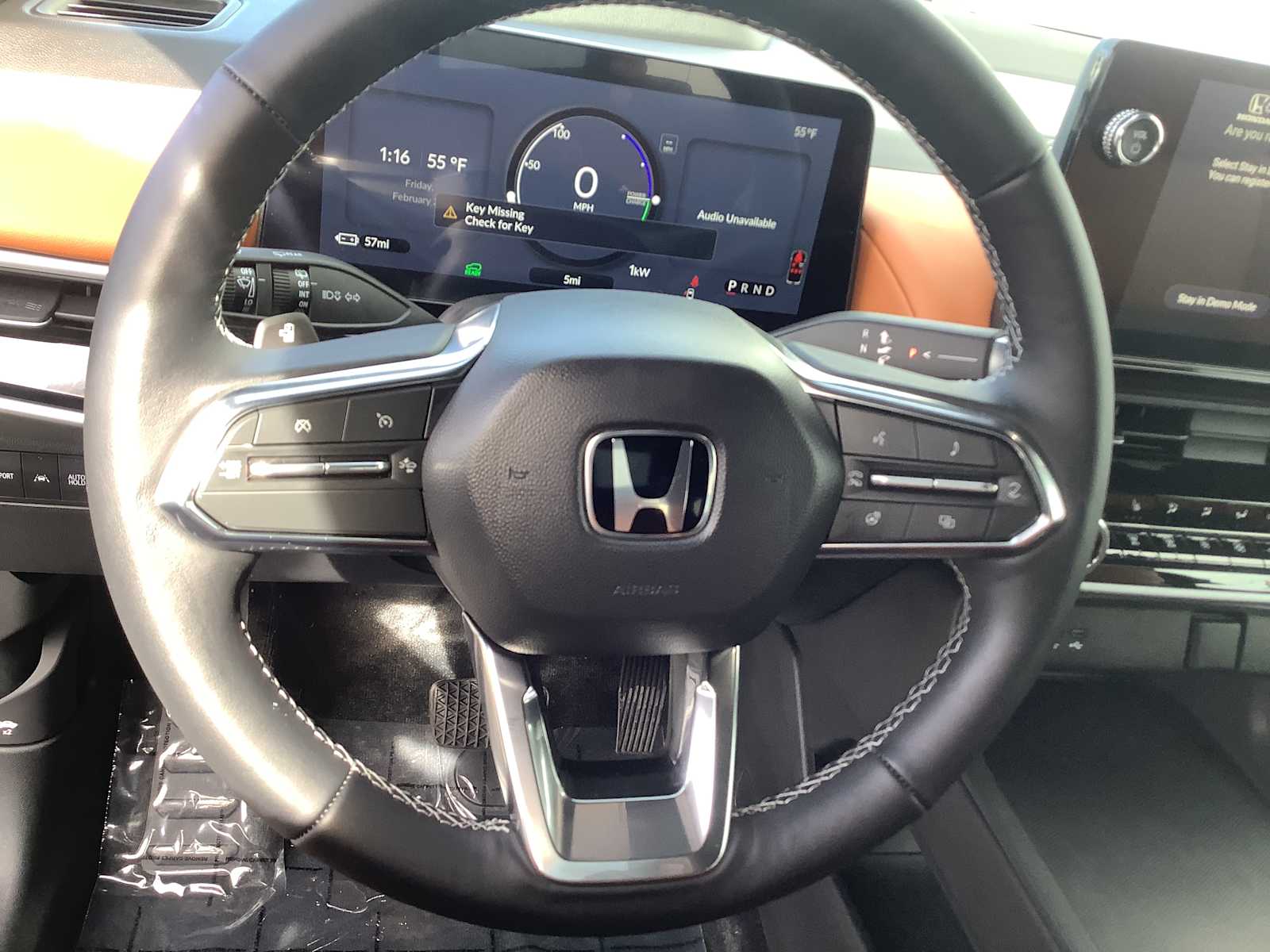 Thumbnail: 2026 Honda Prologue - 15