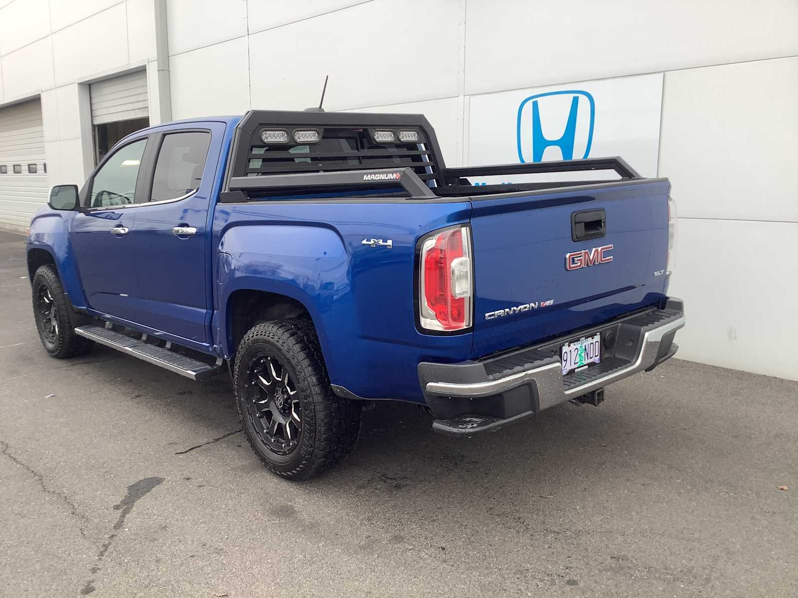 Thumbnail: 2018 GMC Canyon - 4