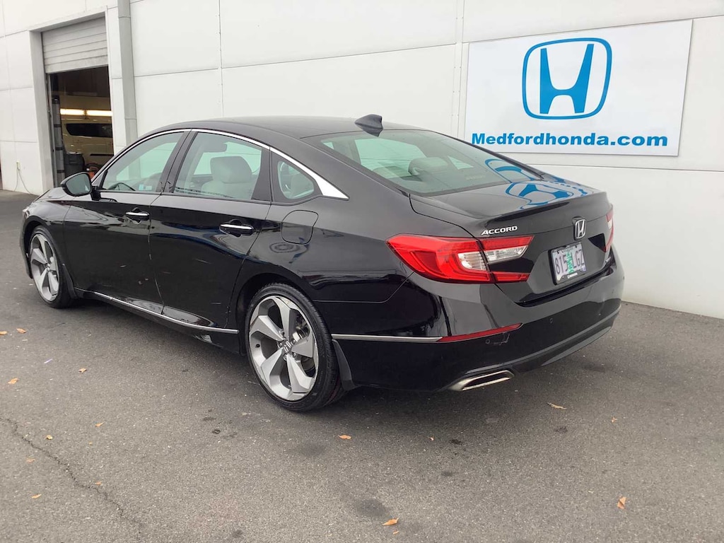 Certified 2018 Honda Accord Touring Sedan